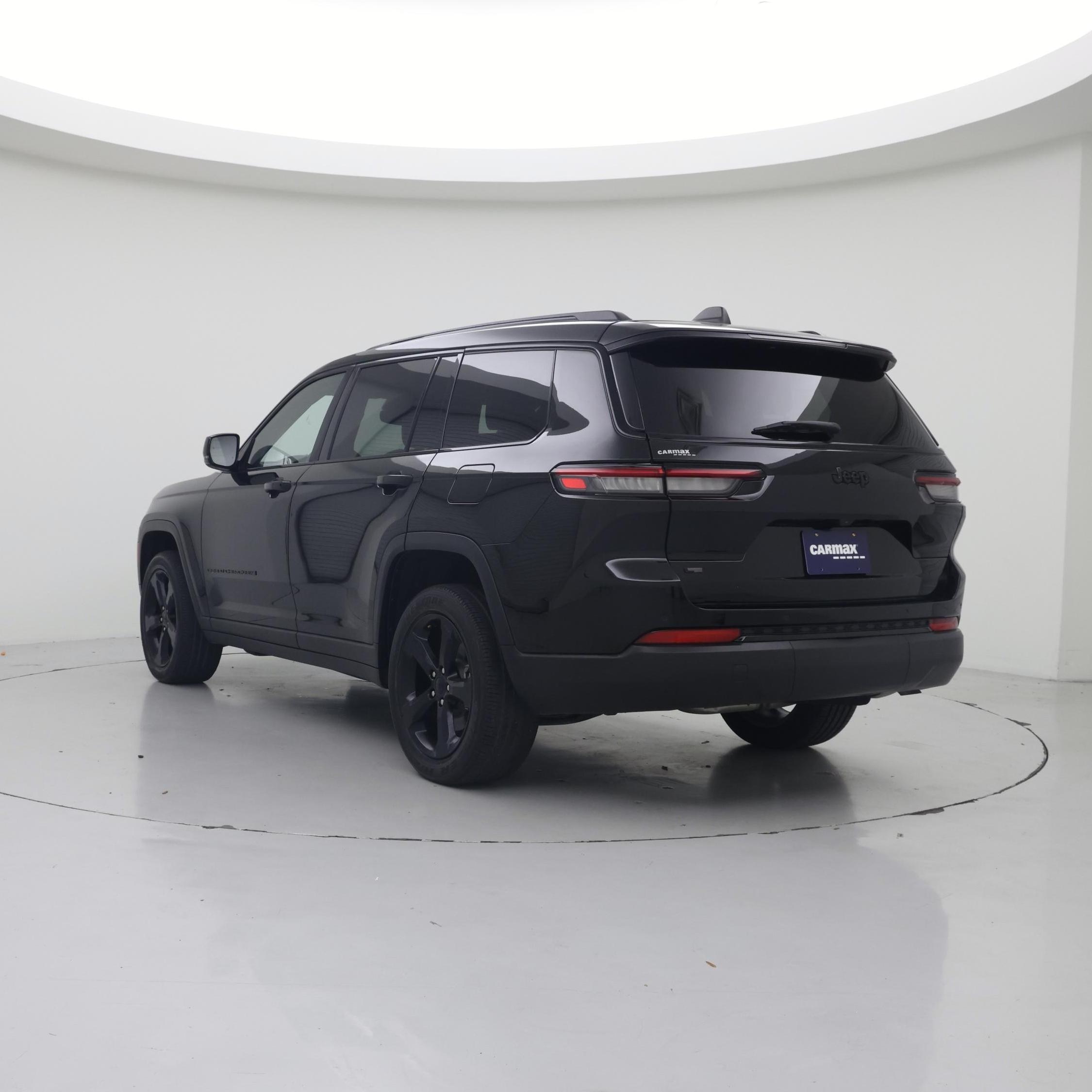 Thumbnail: 2023 Jeep Grand Cherokee L - 2