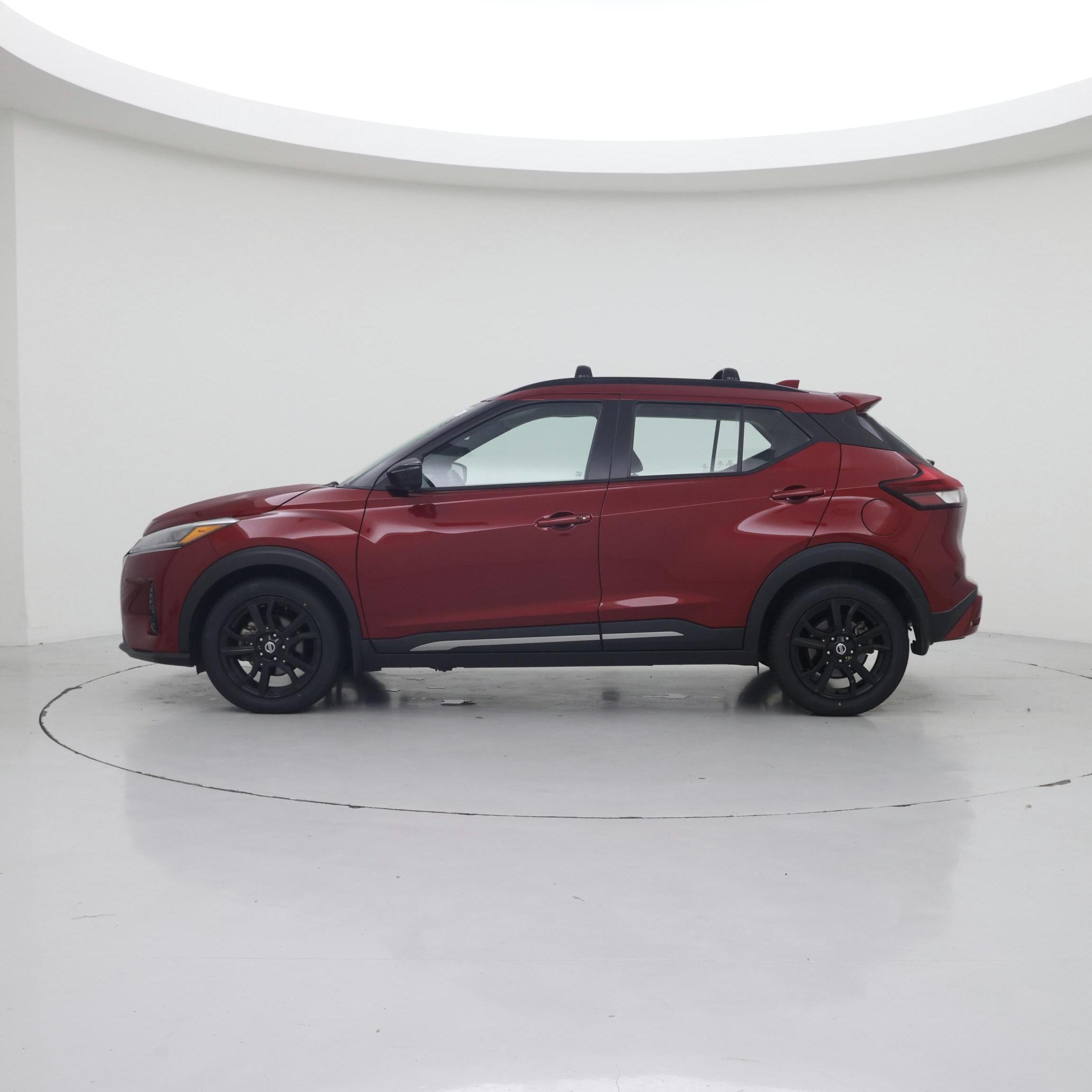 Thumbnail: 2024 Nissan Kicks - 3
