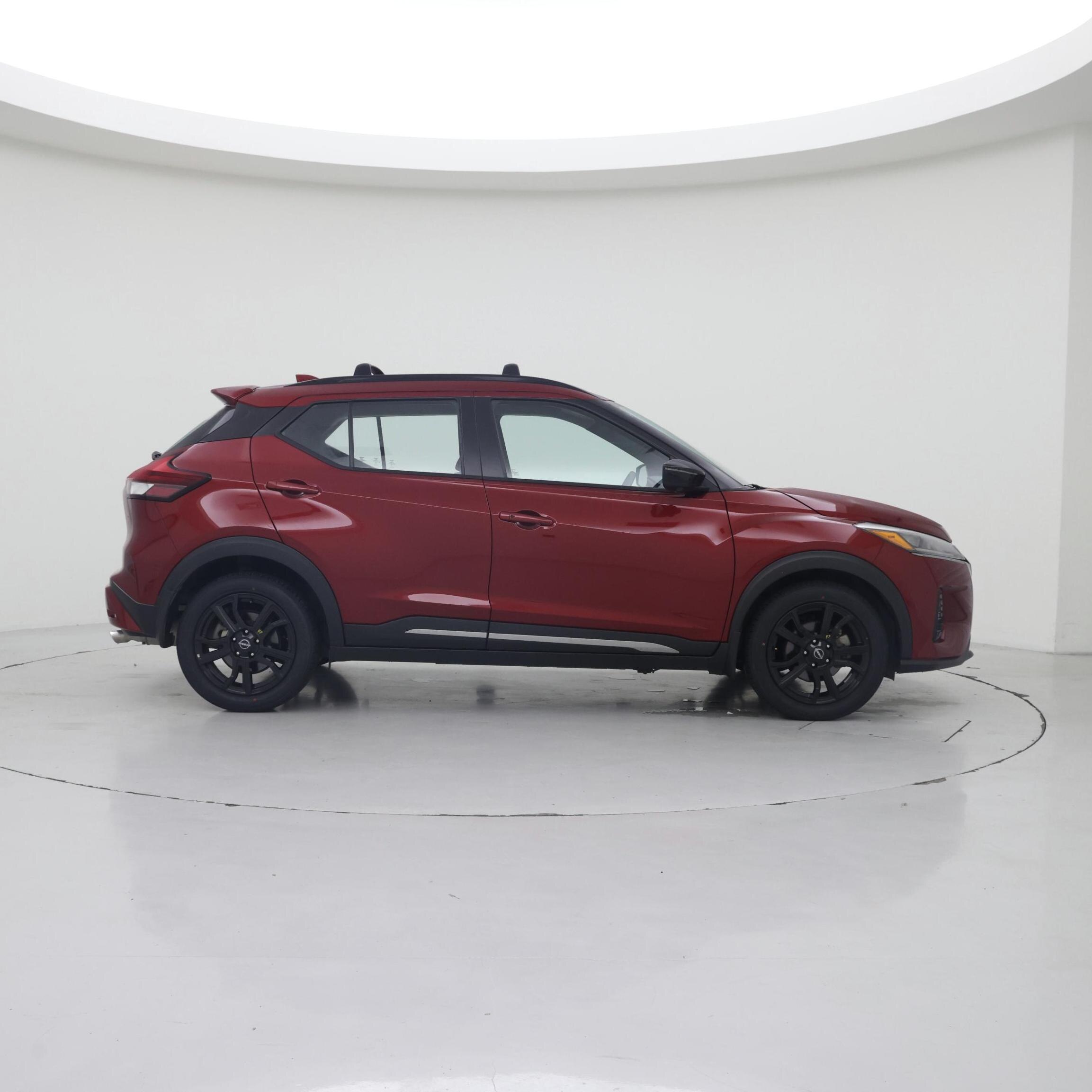 Thumbnail: 2024 Nissan Kicks - 7