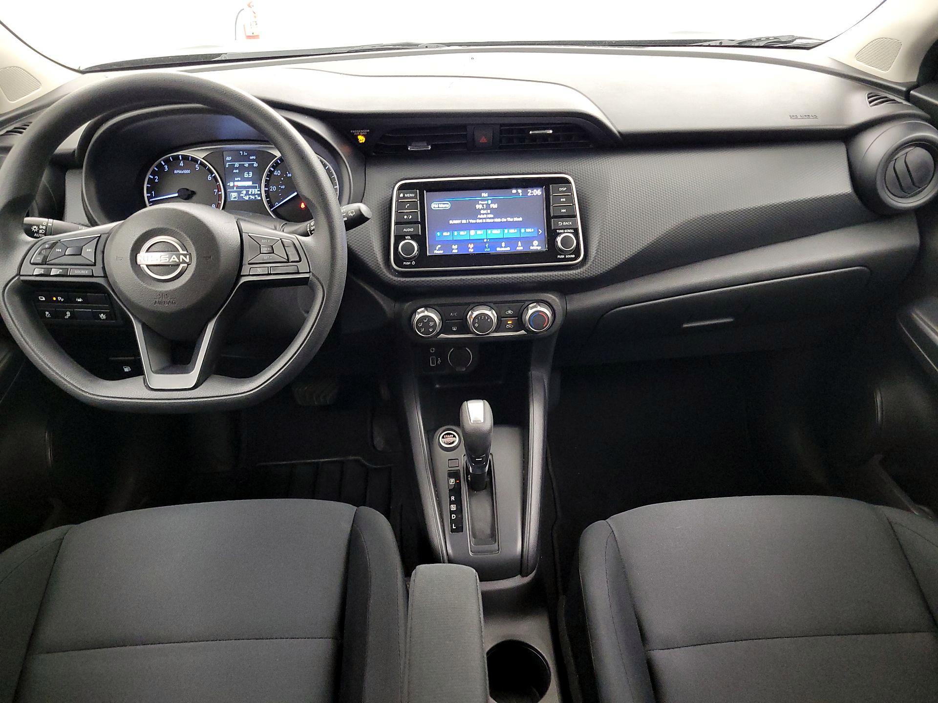 Thumbnail: 2023 Nissan Kicks - 9