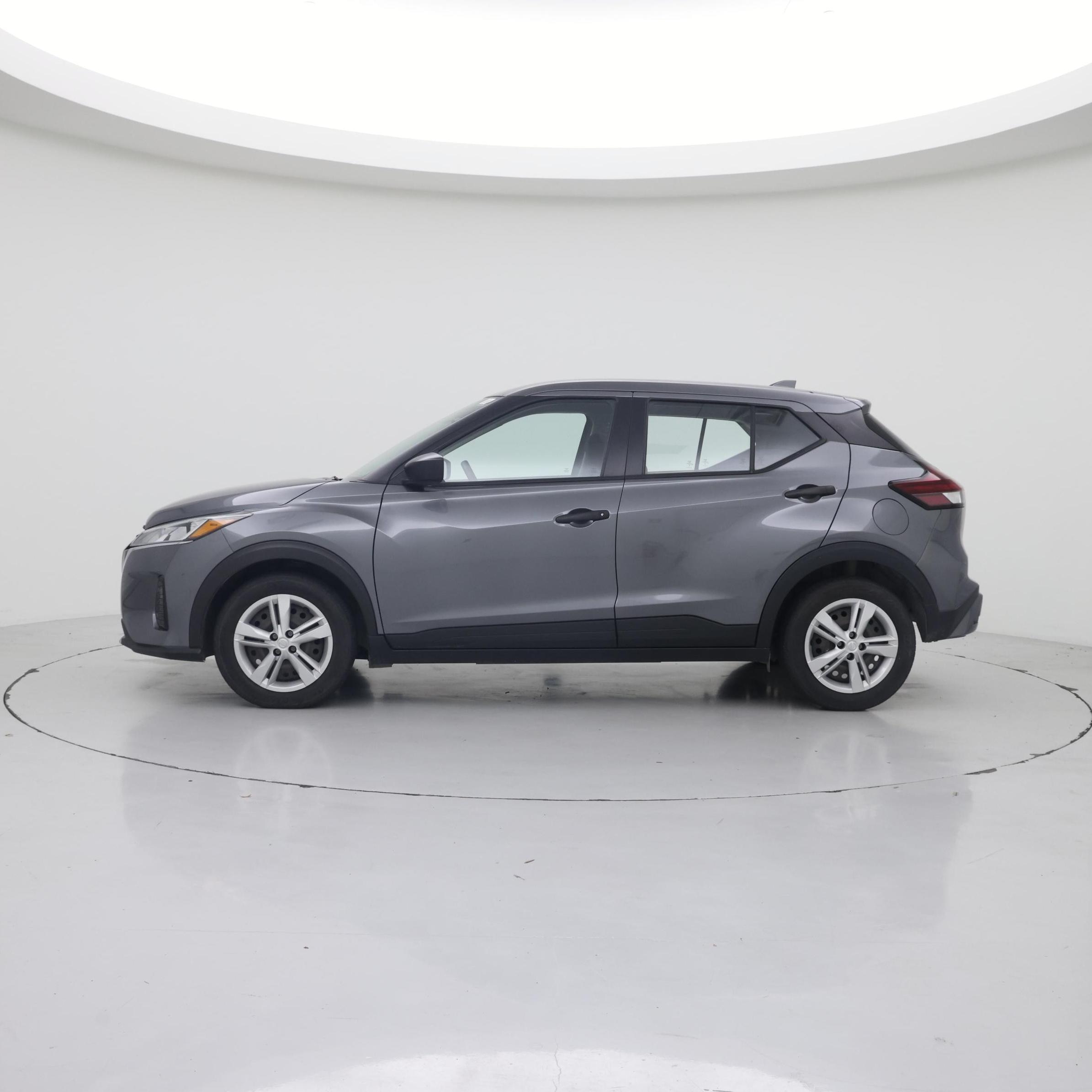 Thumbnail: 2023 Nissan Kicks - 3