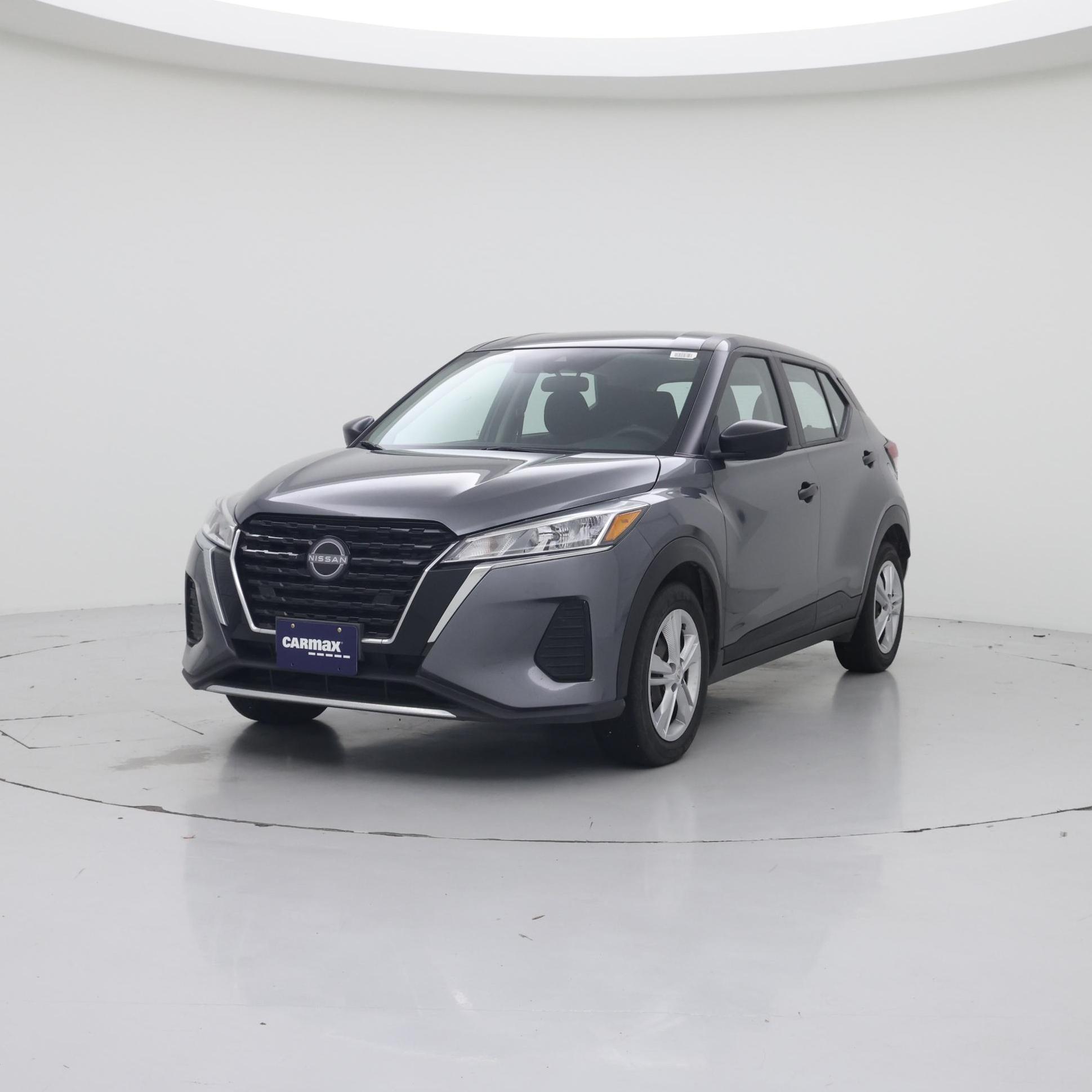 Thumbnail: 2023 Nissan Kicks - 4