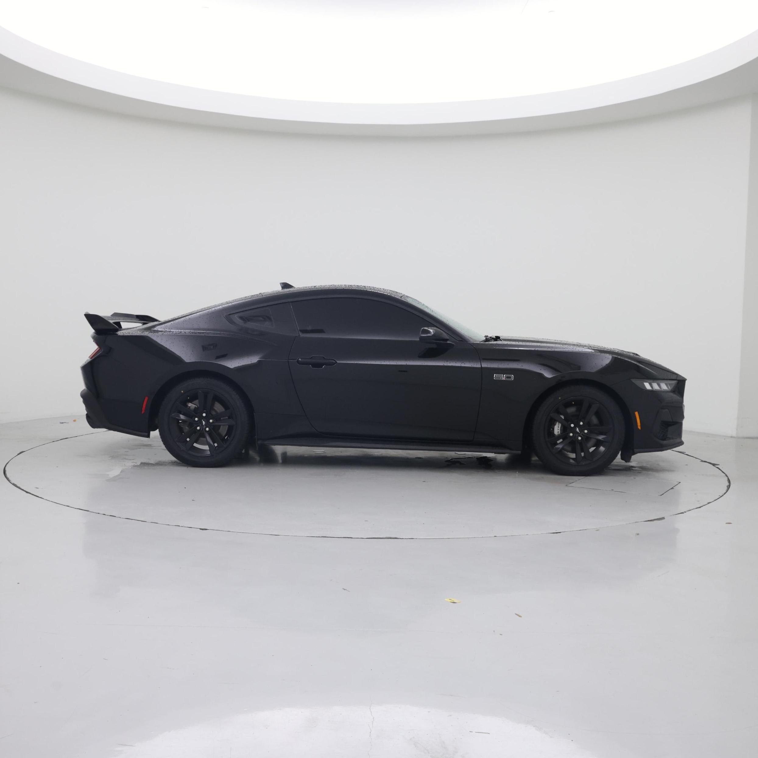 Thumbnail: 2024 Ford Mustang - 7