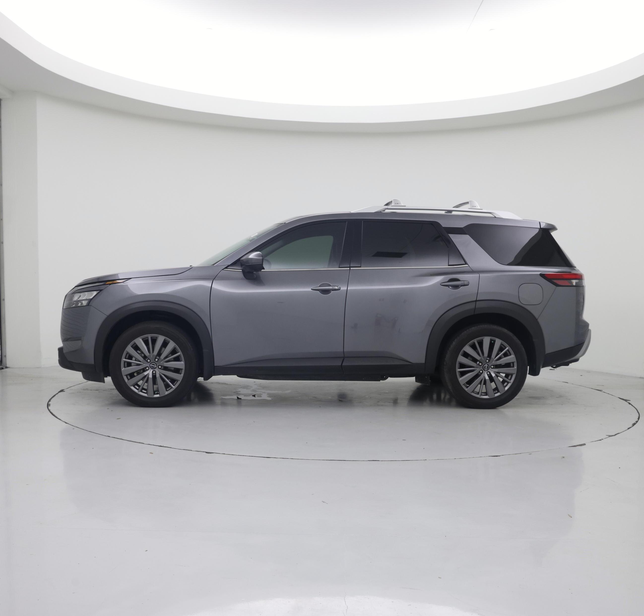Thumbnail: 2025 Nissan Pathfinder - 3