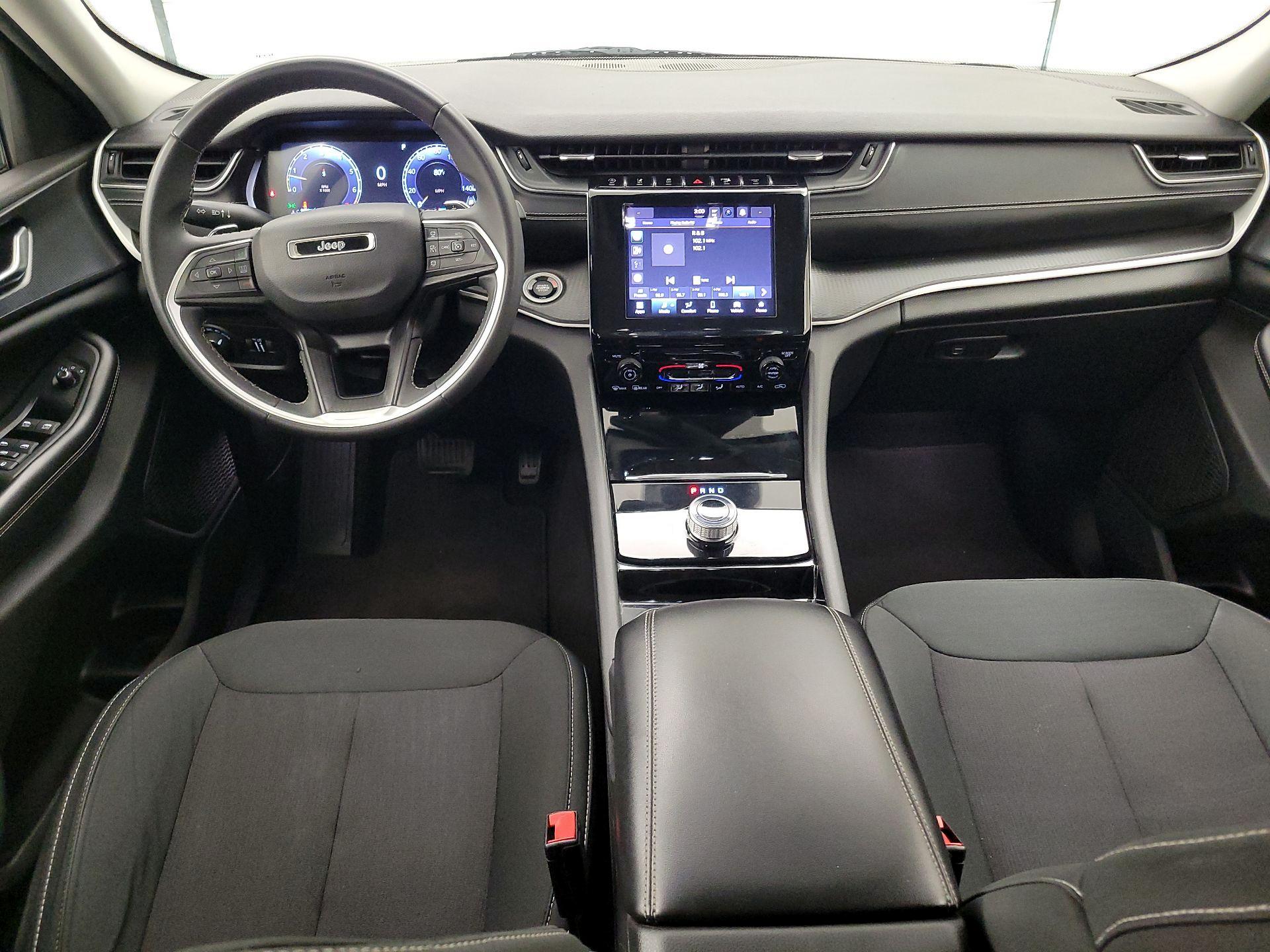 Thumbnail: 2023 Jeep Grand Cherokee - 9