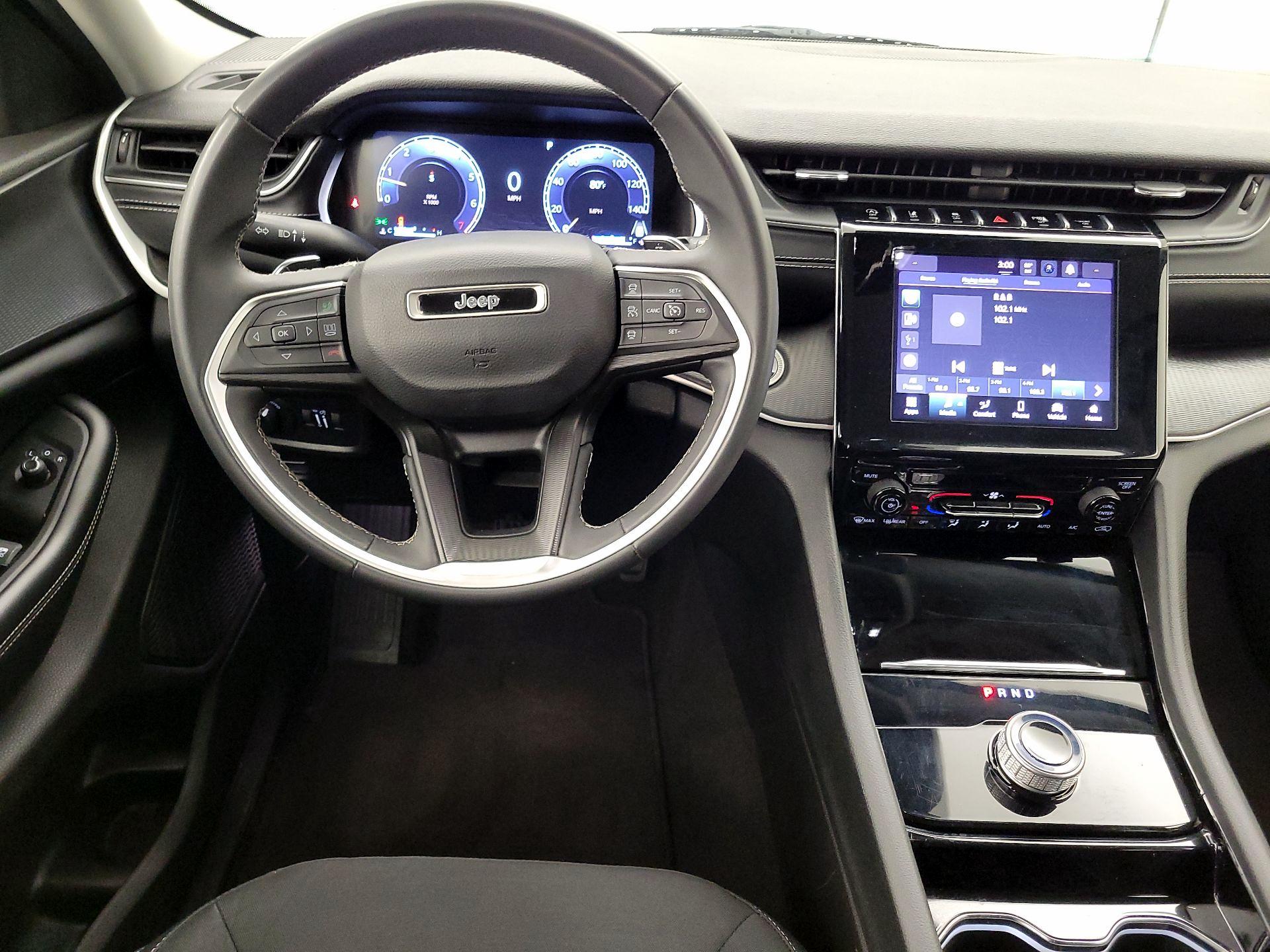 Thumbnail: 2023 Jeep Grand Cherokee - 10