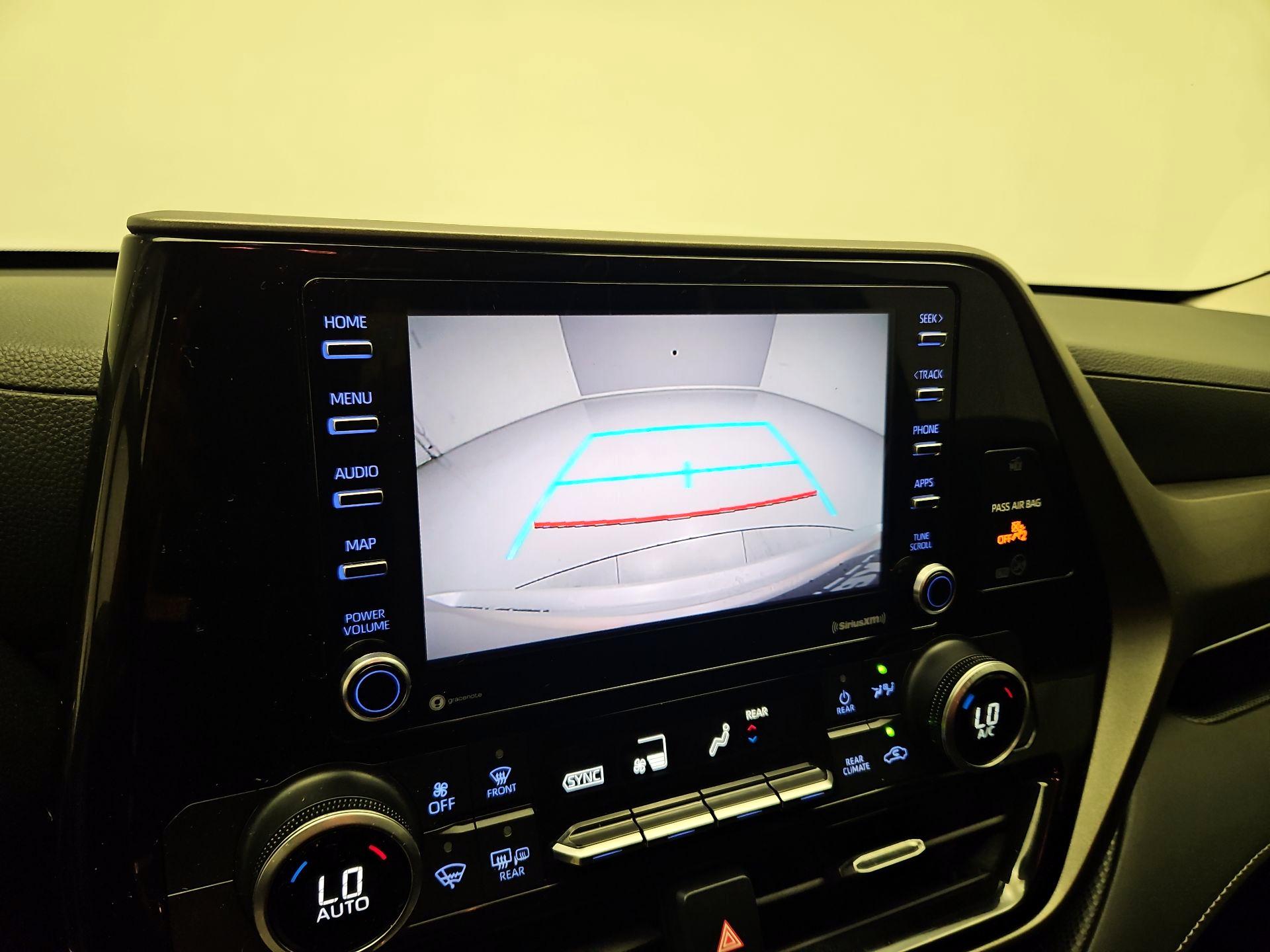 Thumbnail: 2020 Toyota Highlander - 14