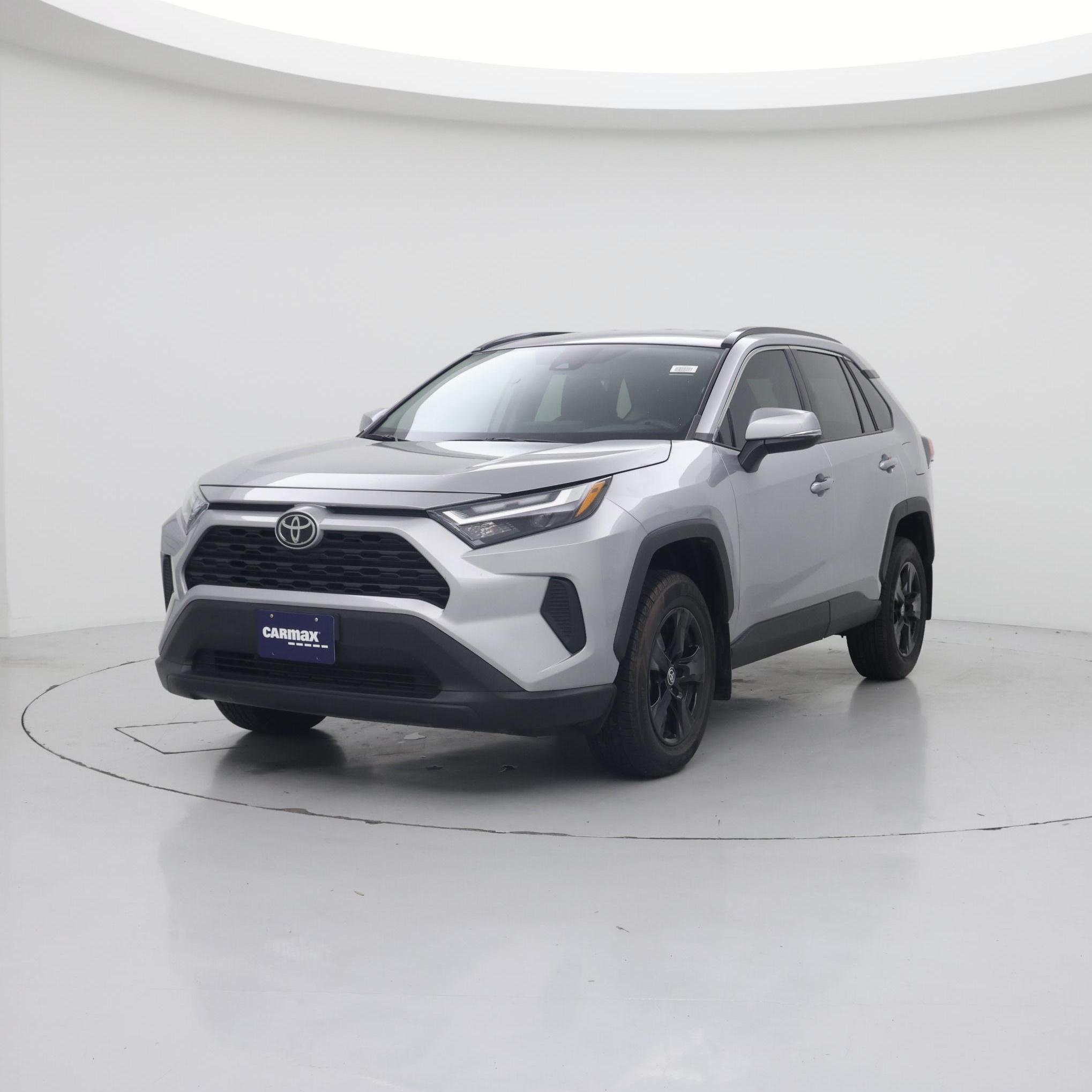 Thumbnail: 2022 Toyota RAV4 - 4