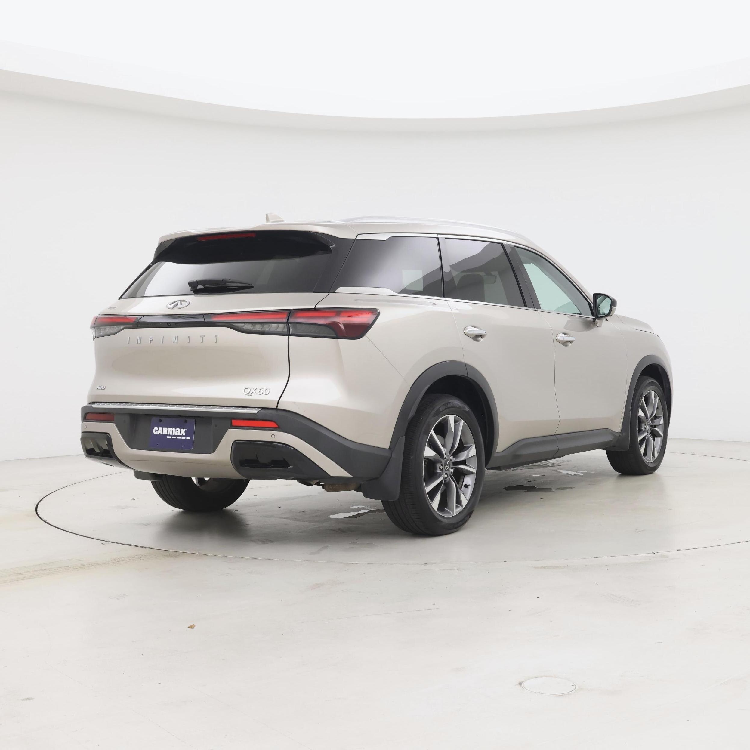 Thumbnail: 2023 INFINITI QX60 - 8