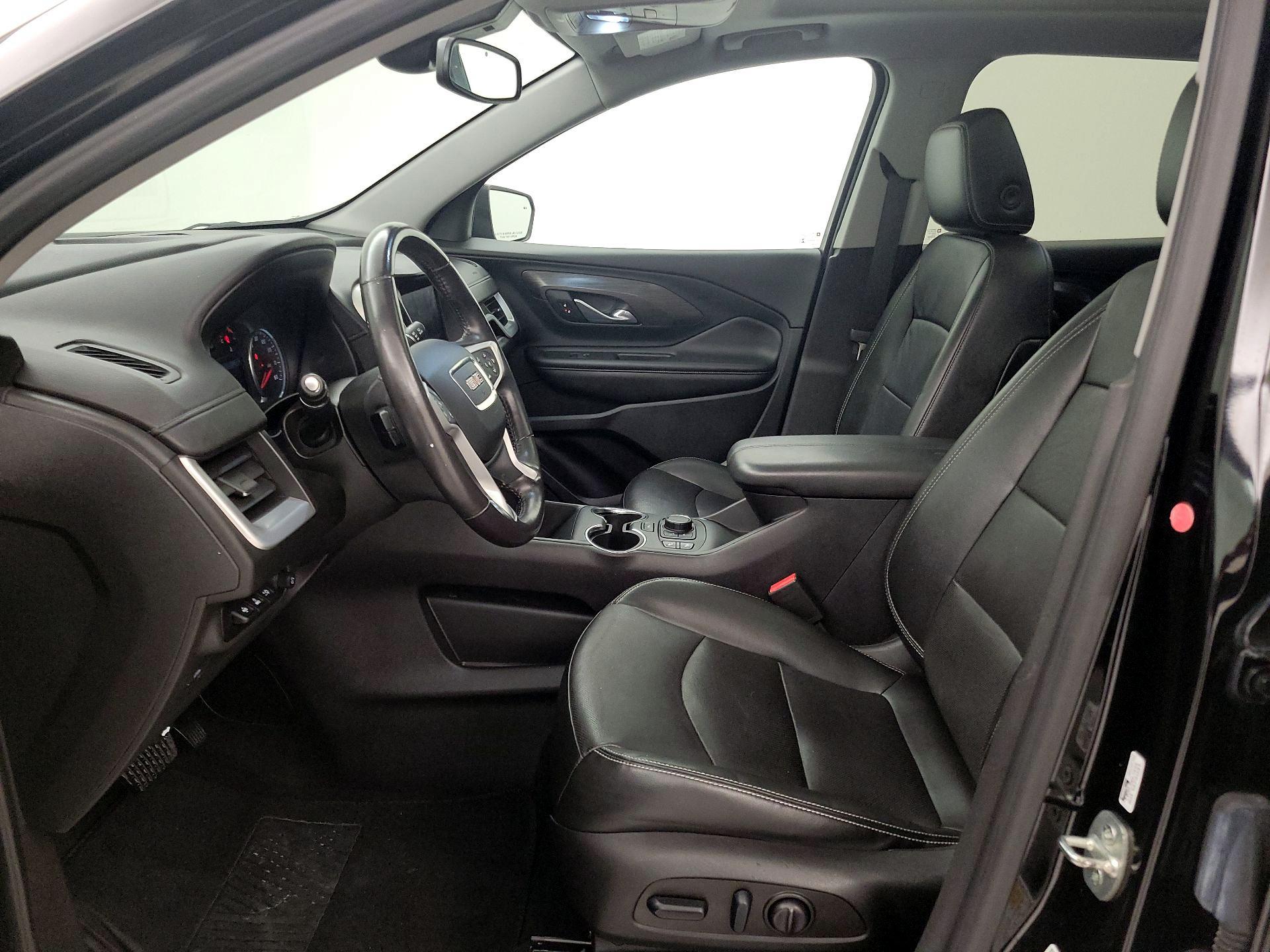 Thumbnail: 2022 GMC Terrain - 11