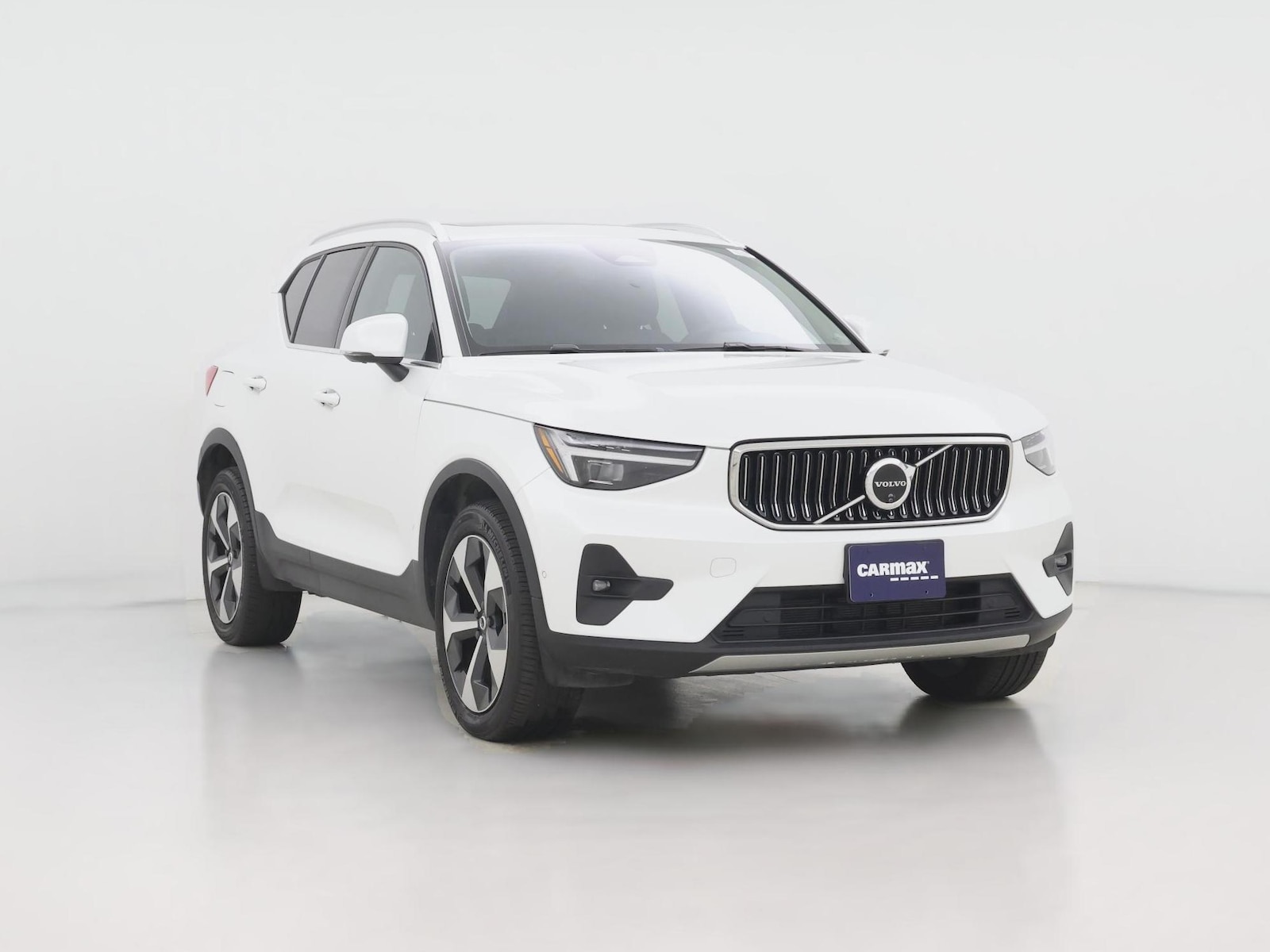 2024 Volvo XC40