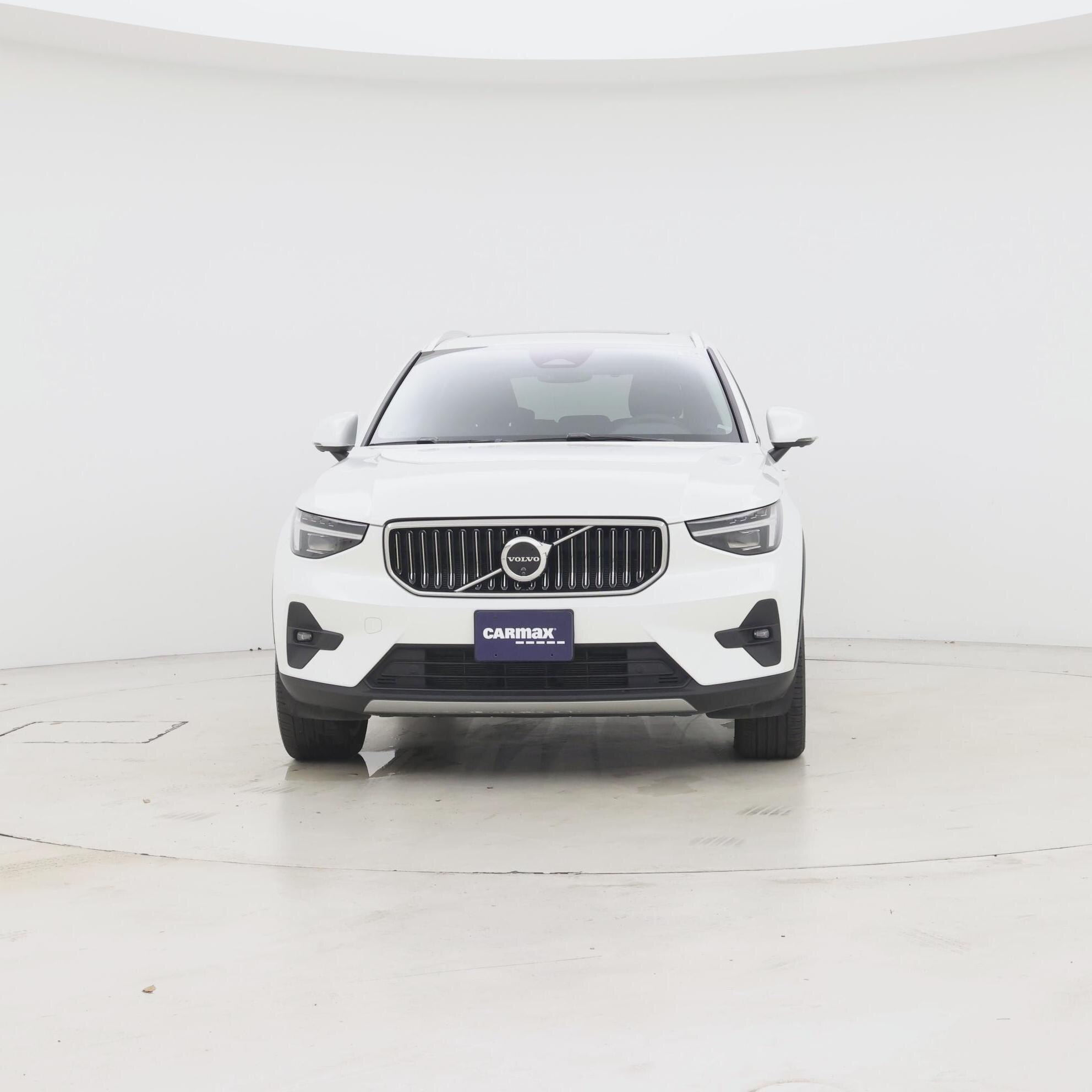 Thumbnail: 2024 Volvo XC40 - 5