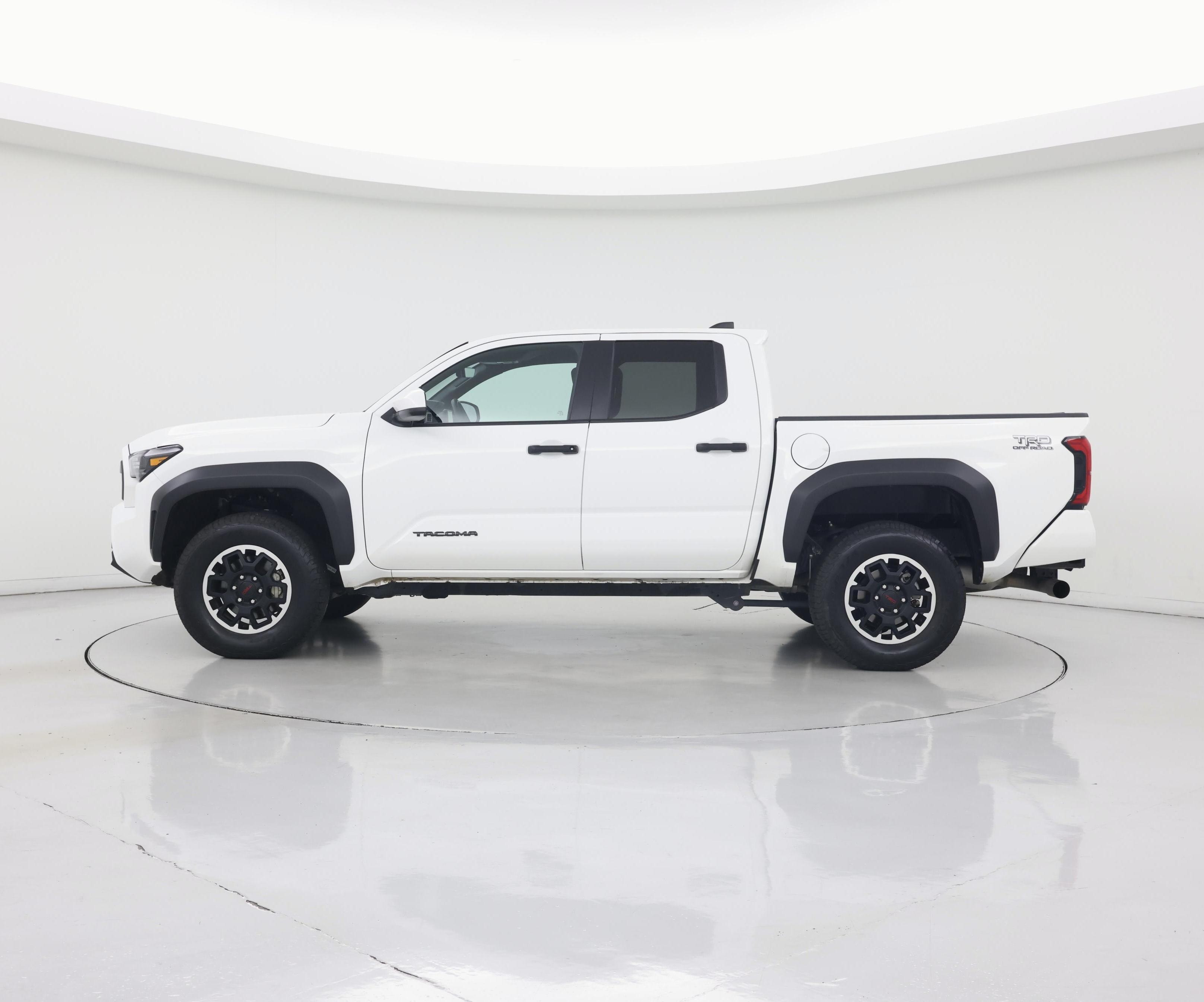 Thumbnail: 2025 Toyota Tacoma - 3