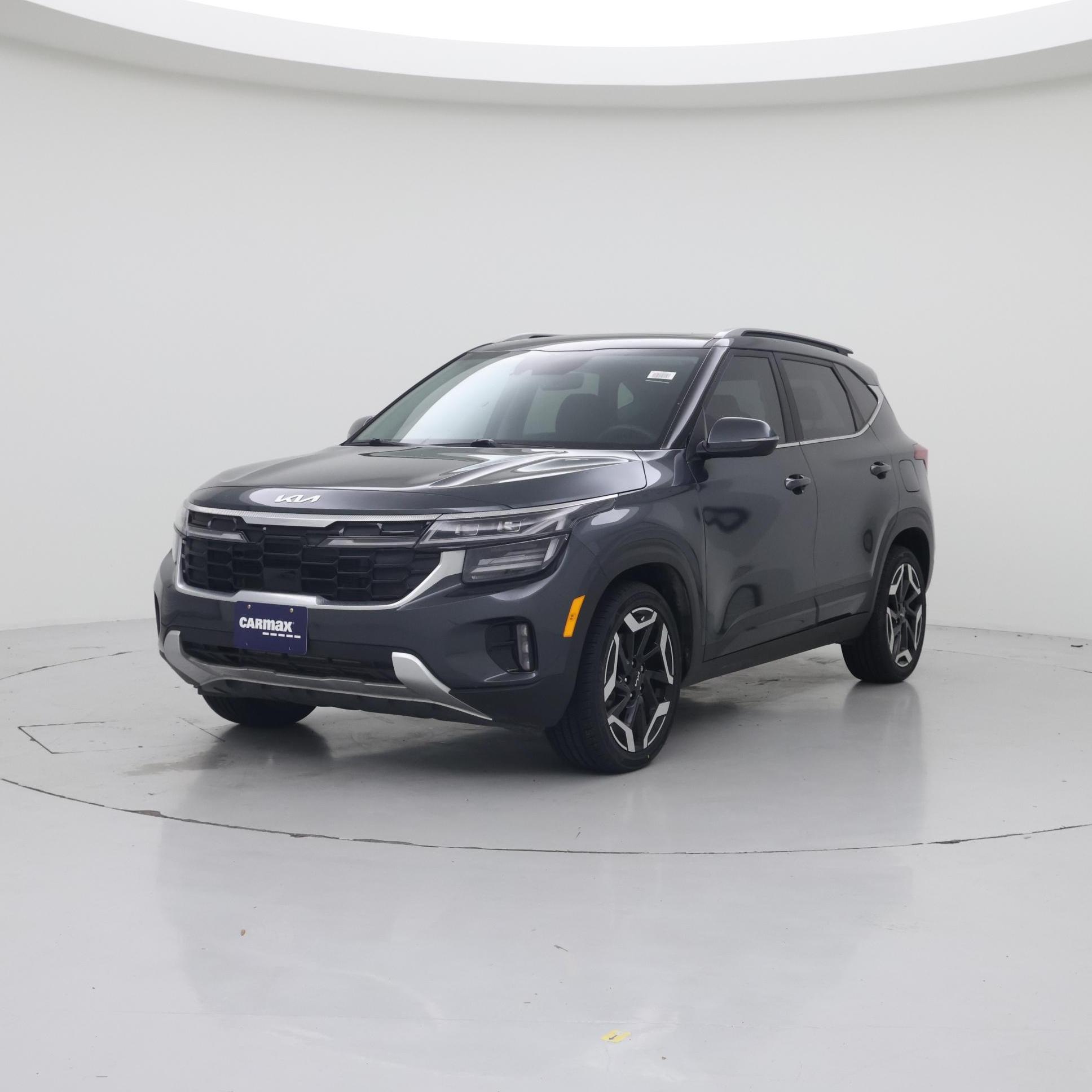 Thumbnail: 2024 Kia Seltos - 4