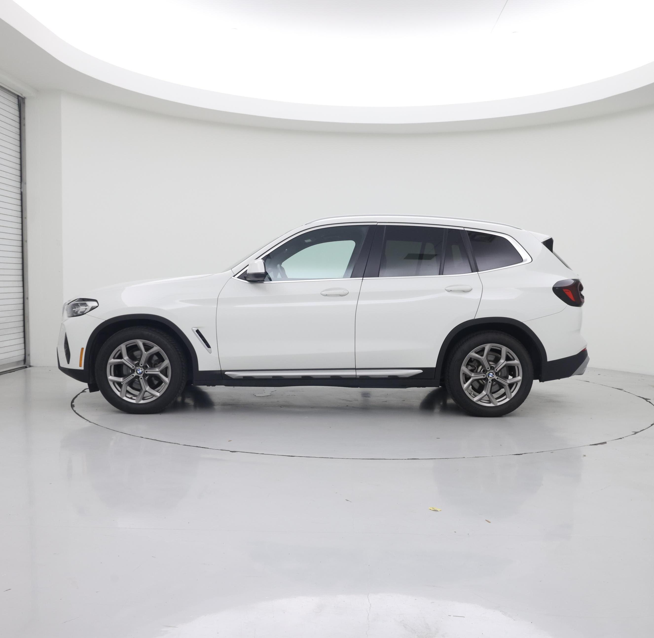 Thumbnail: 2022 BMW X3 - 3