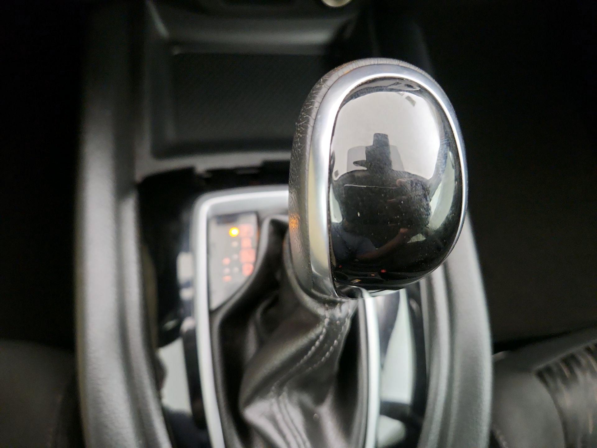 Thumbnail: 2019 Nissan Rogue - 15