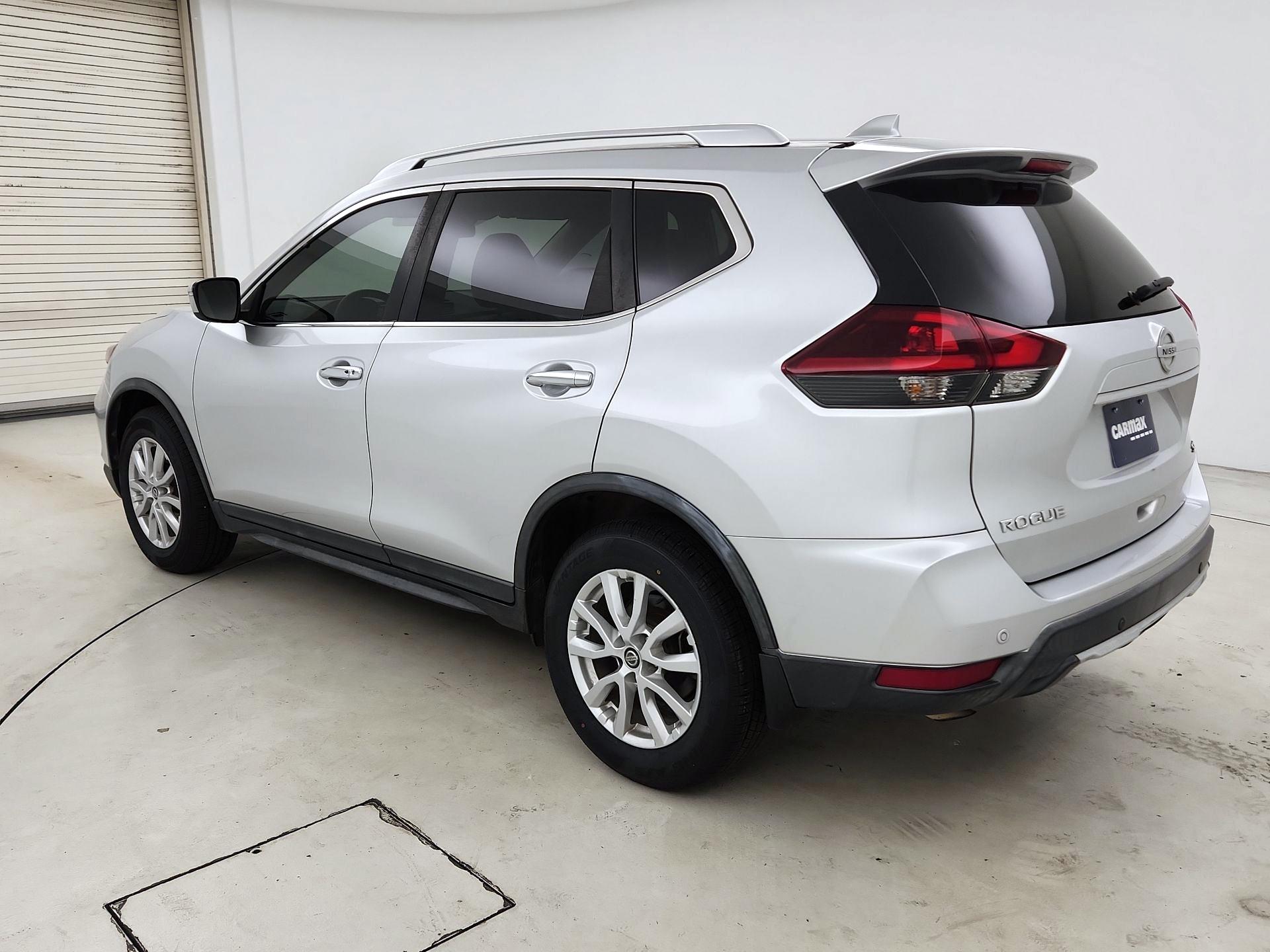 Thumbnail: 2019 Nissan Rogue - 7