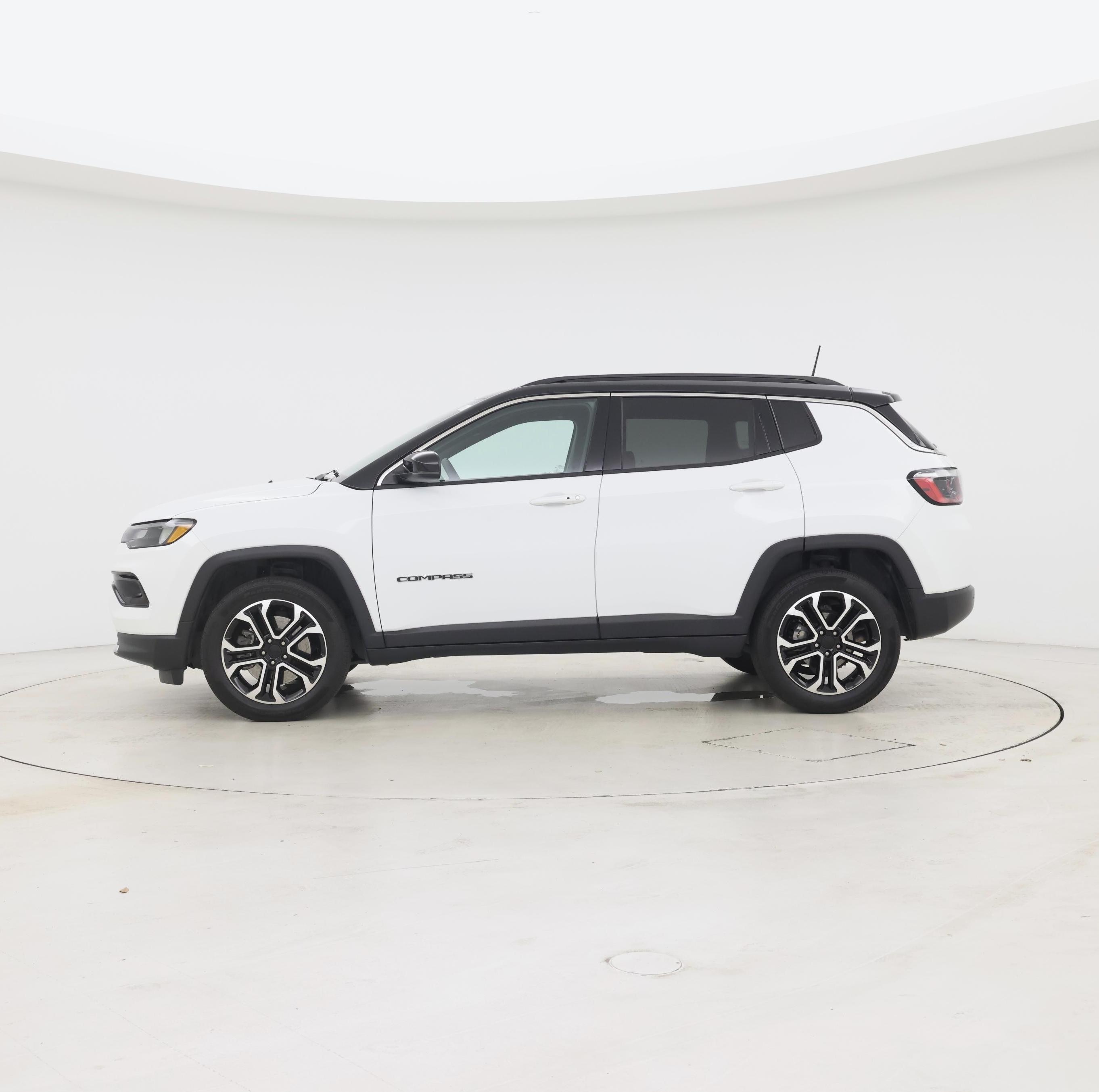 Thumbnail: 2023 Jeep Compass - 3