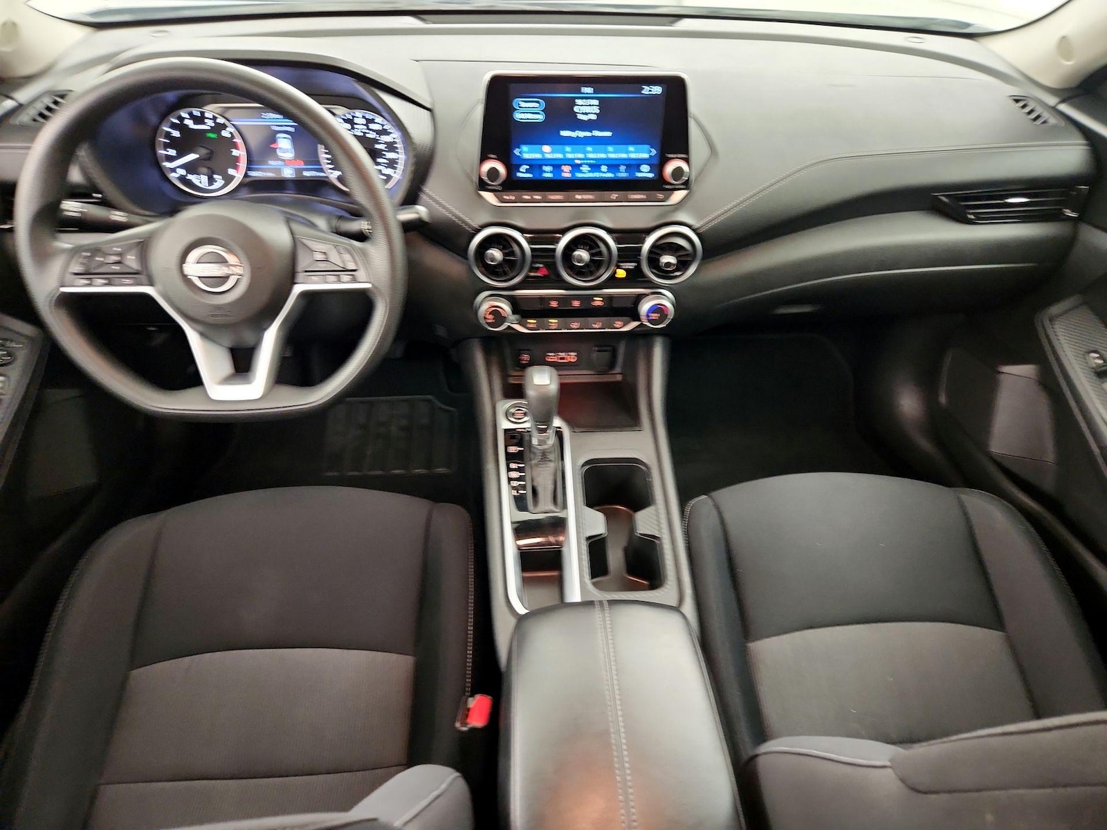 2024 Nissan Sentra SV - Photo 10