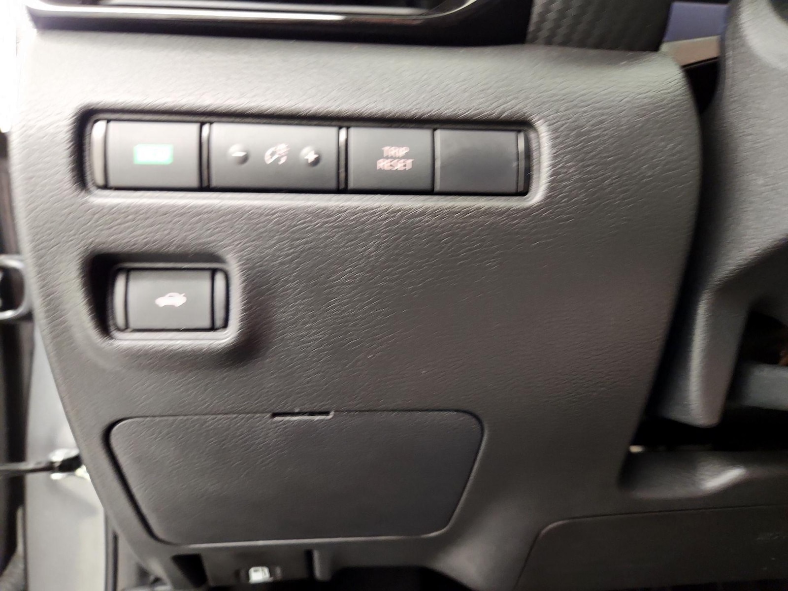 2024 Nissan Sentra SV - Photo 14
