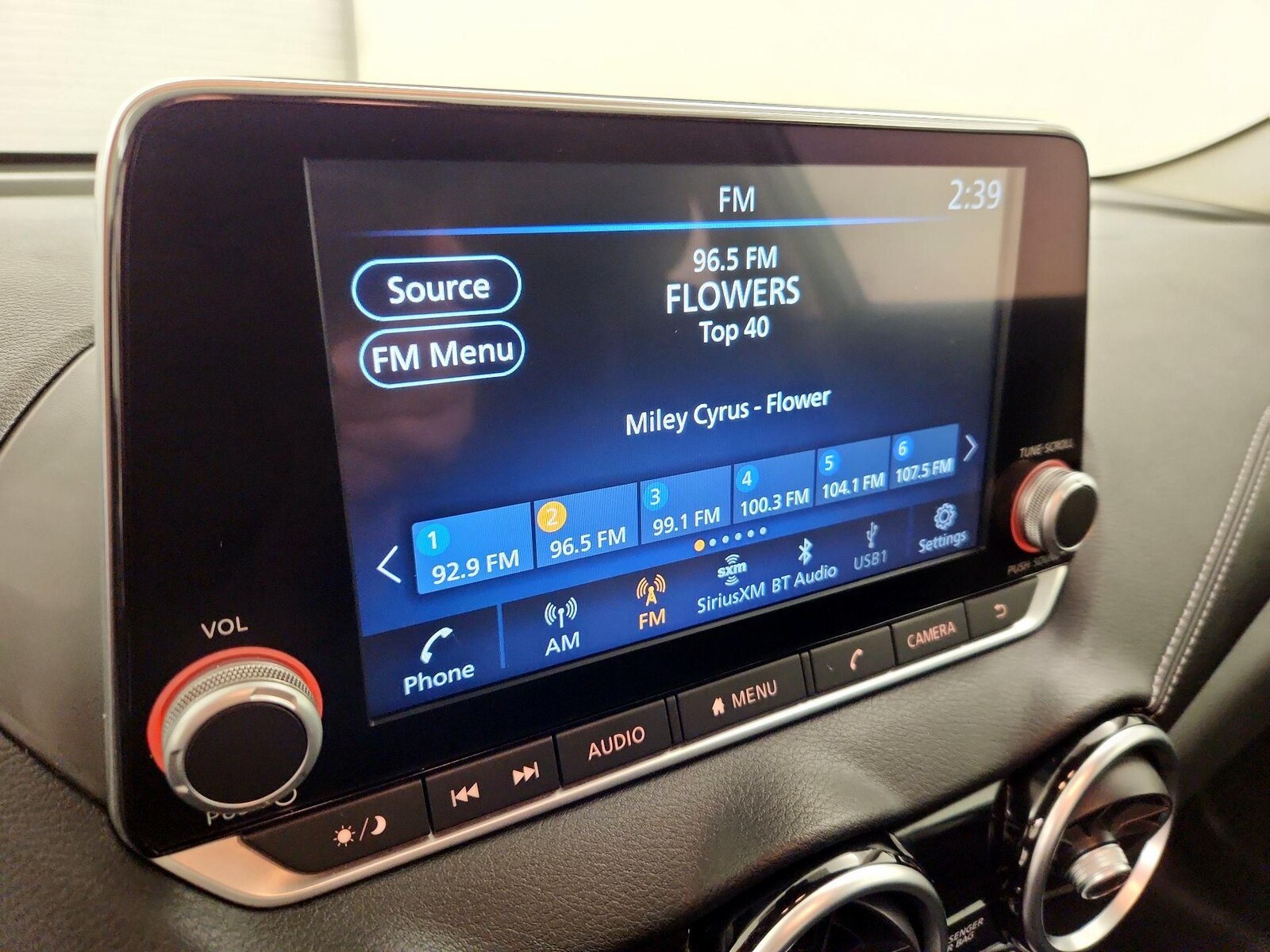 2024 Nissan Sentra SV - Photo 16