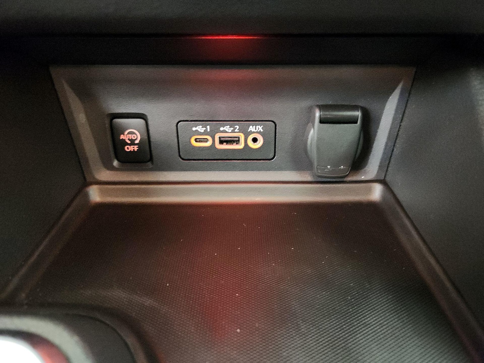 2024 Nissan Sentra SV - Photo 19