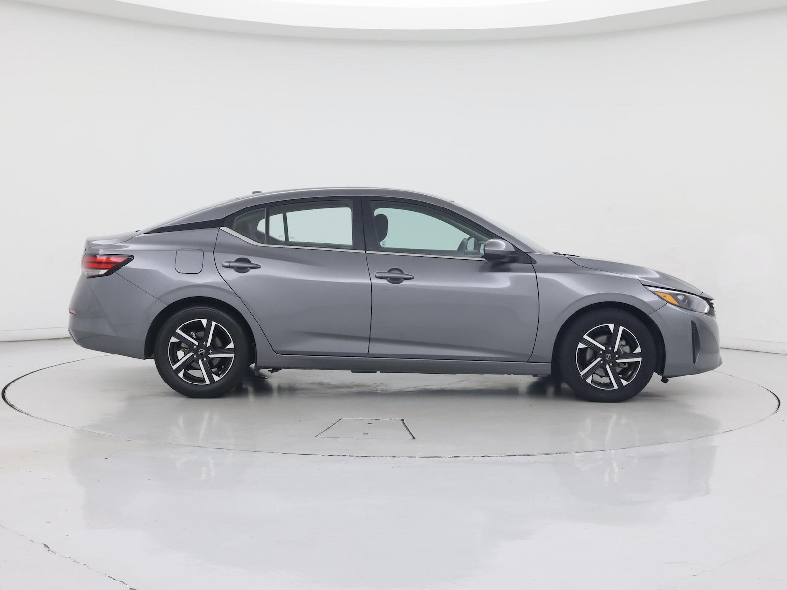 2024 Nissan Sentra SV - Photo 8