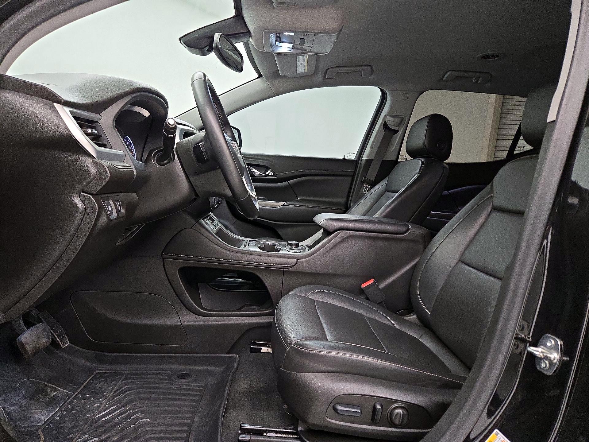 Thumbnail: 2023 GMC Acadia - 11