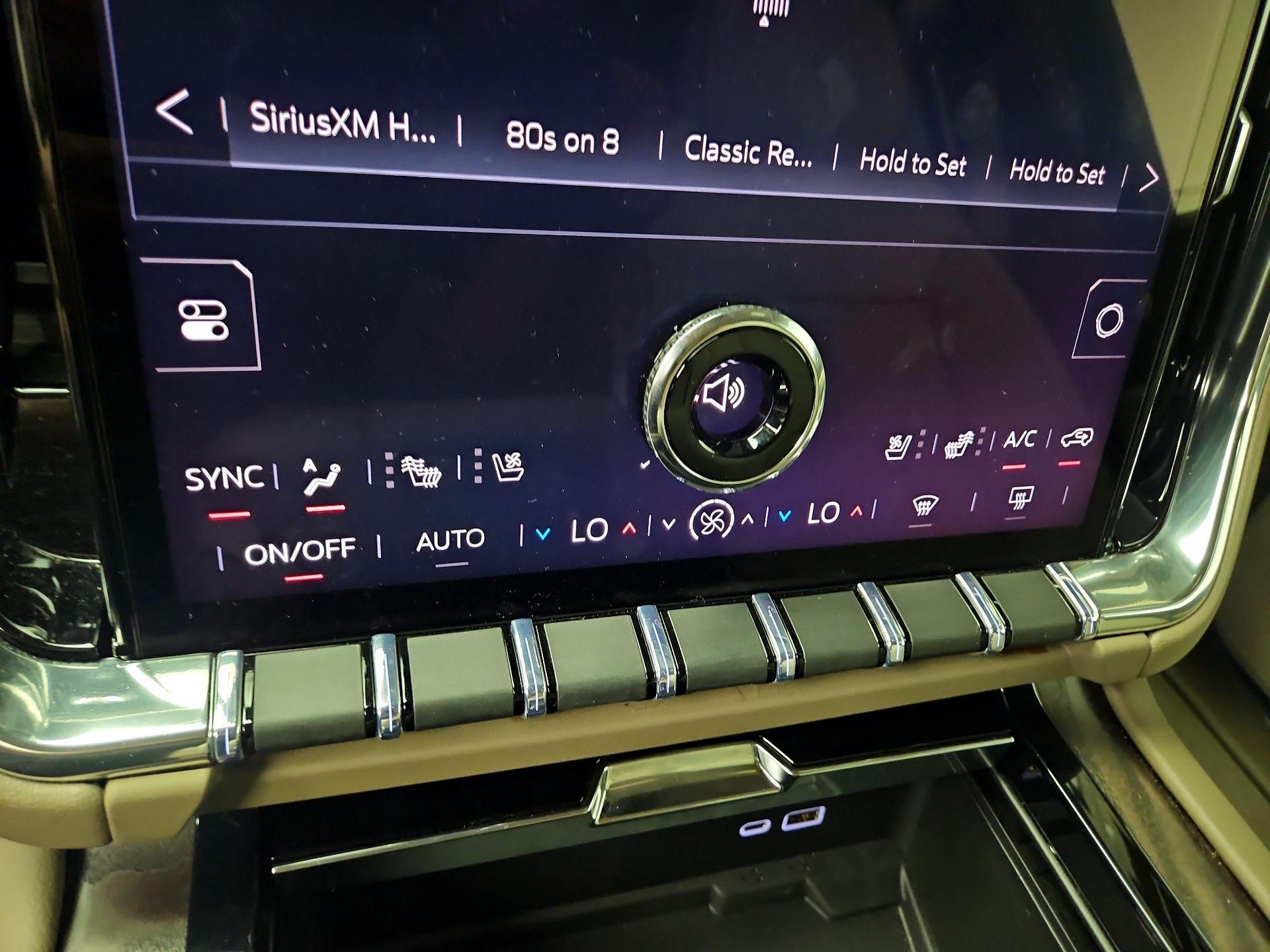 Thumbnail: 2026 GMC Yukon XL - 17