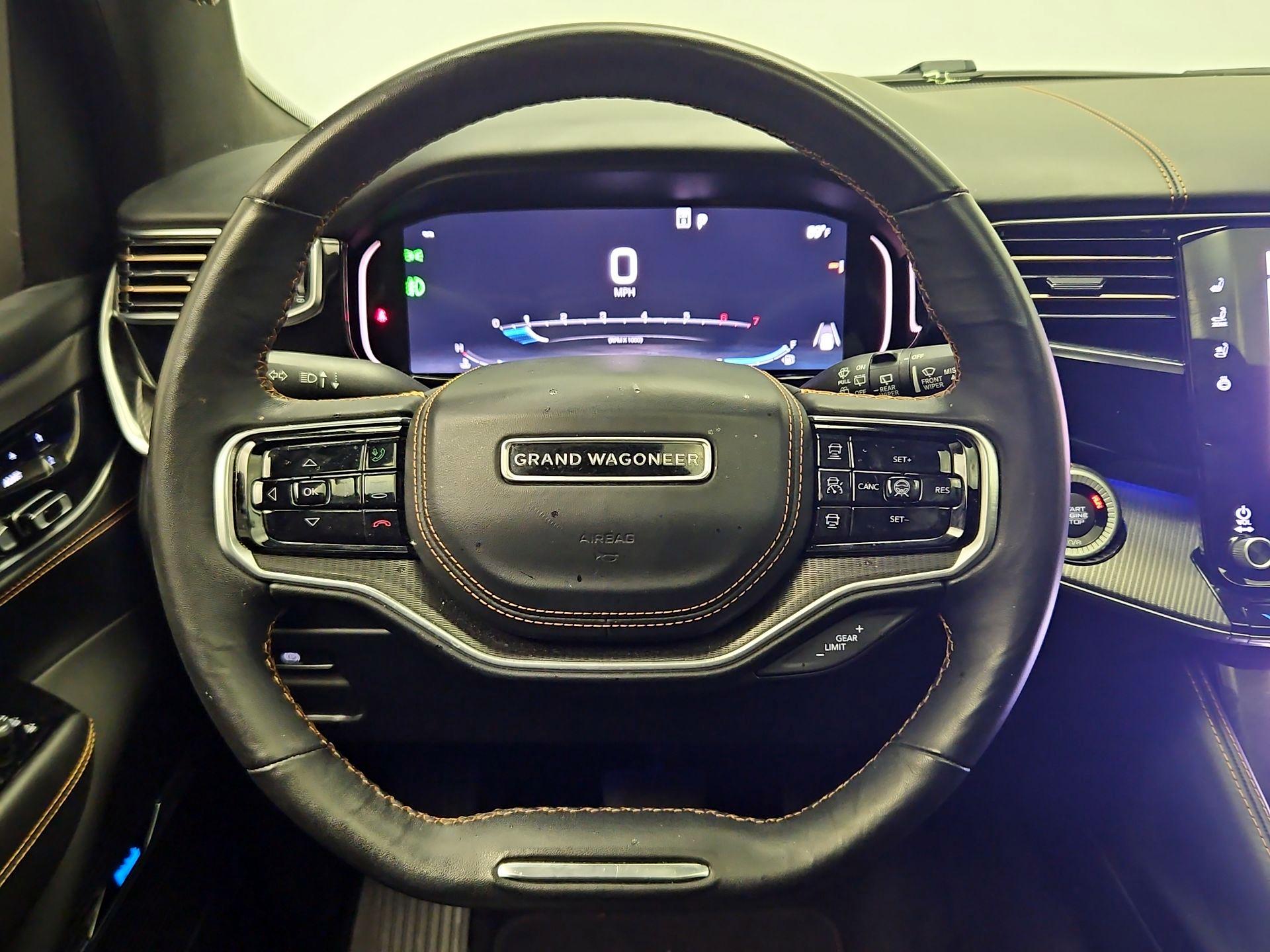 Thumbnail: 2023 Jeep Grand Wagoneer - 10