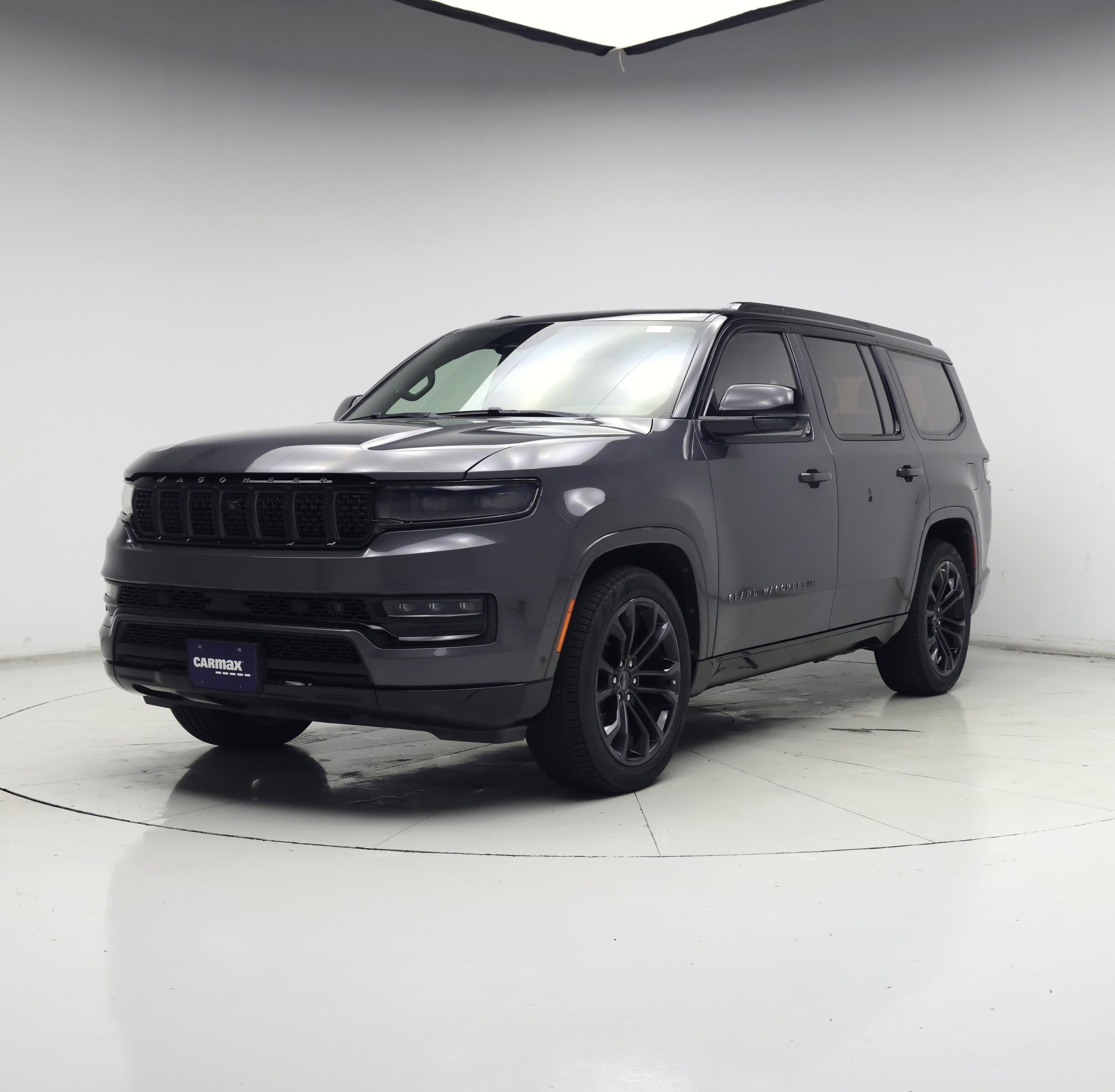 Thumbnail: 2023 Jeep Grand Wagoneer - 4
