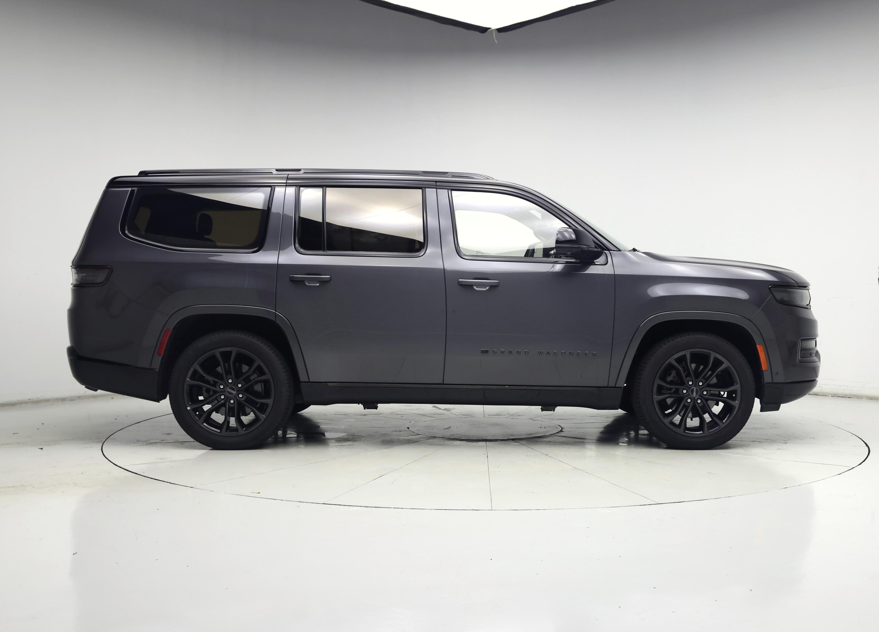 Thumbnail: 2023 Jeep Grand Wagoneer - 7
