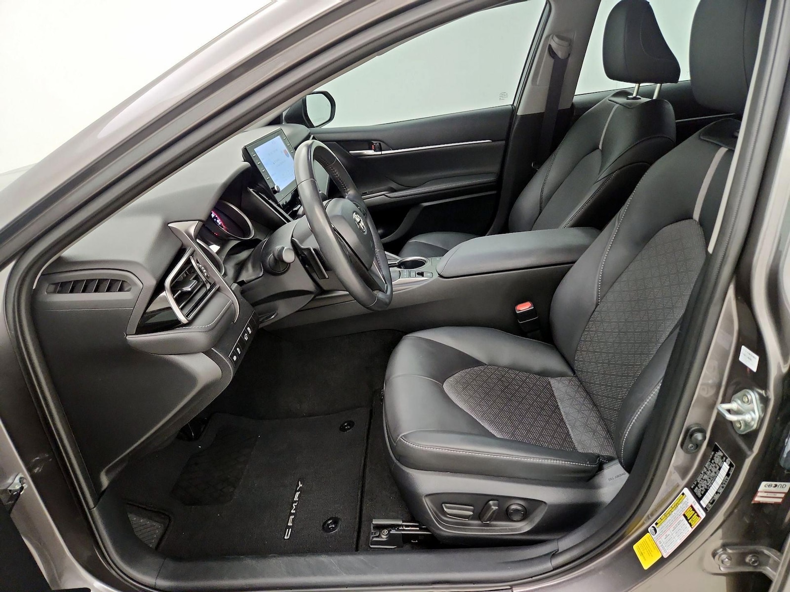 2023 Toyota Camry XSE - Photo 12