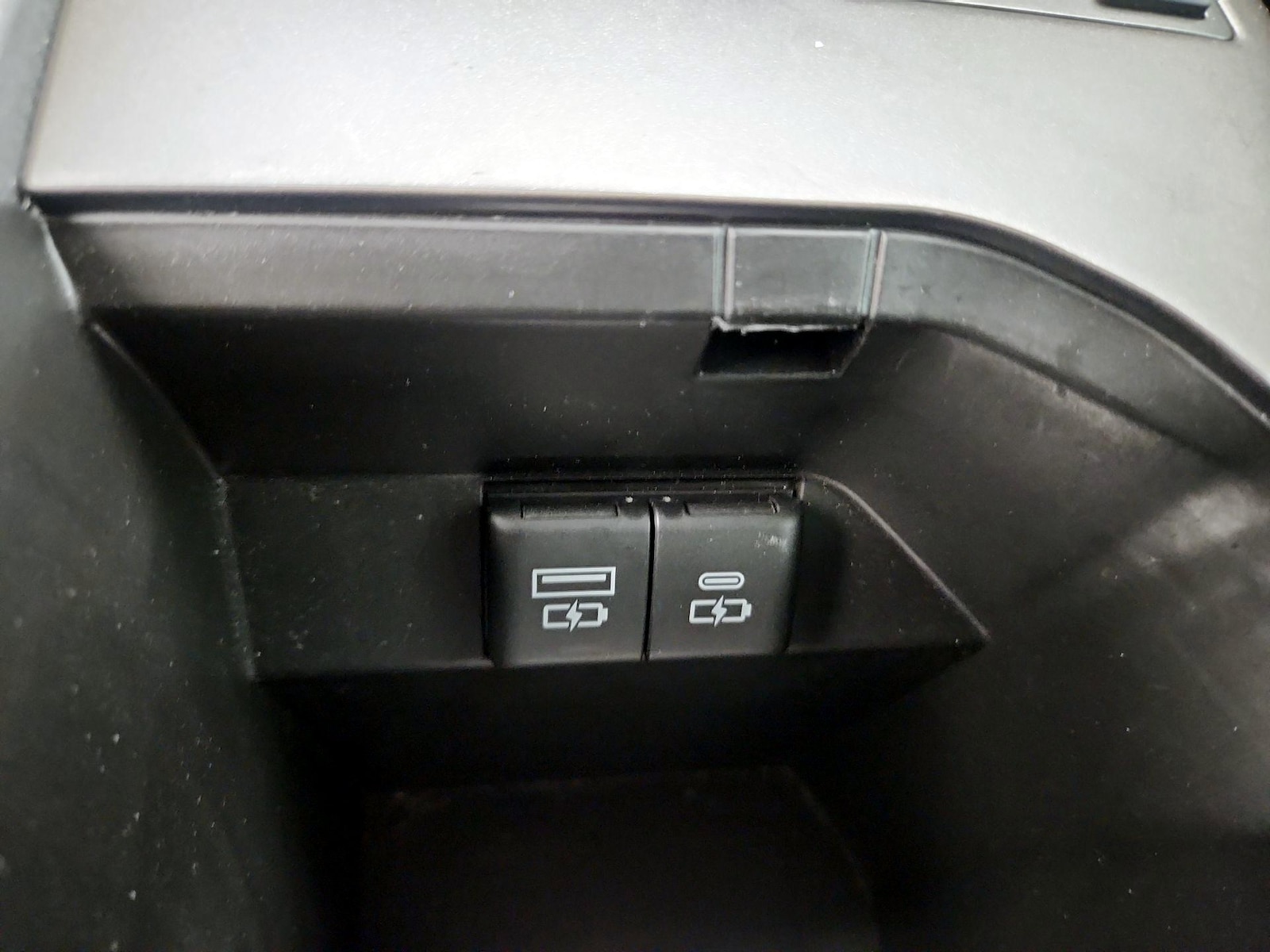 2023 Toyota Camry XSE - Photo 19
