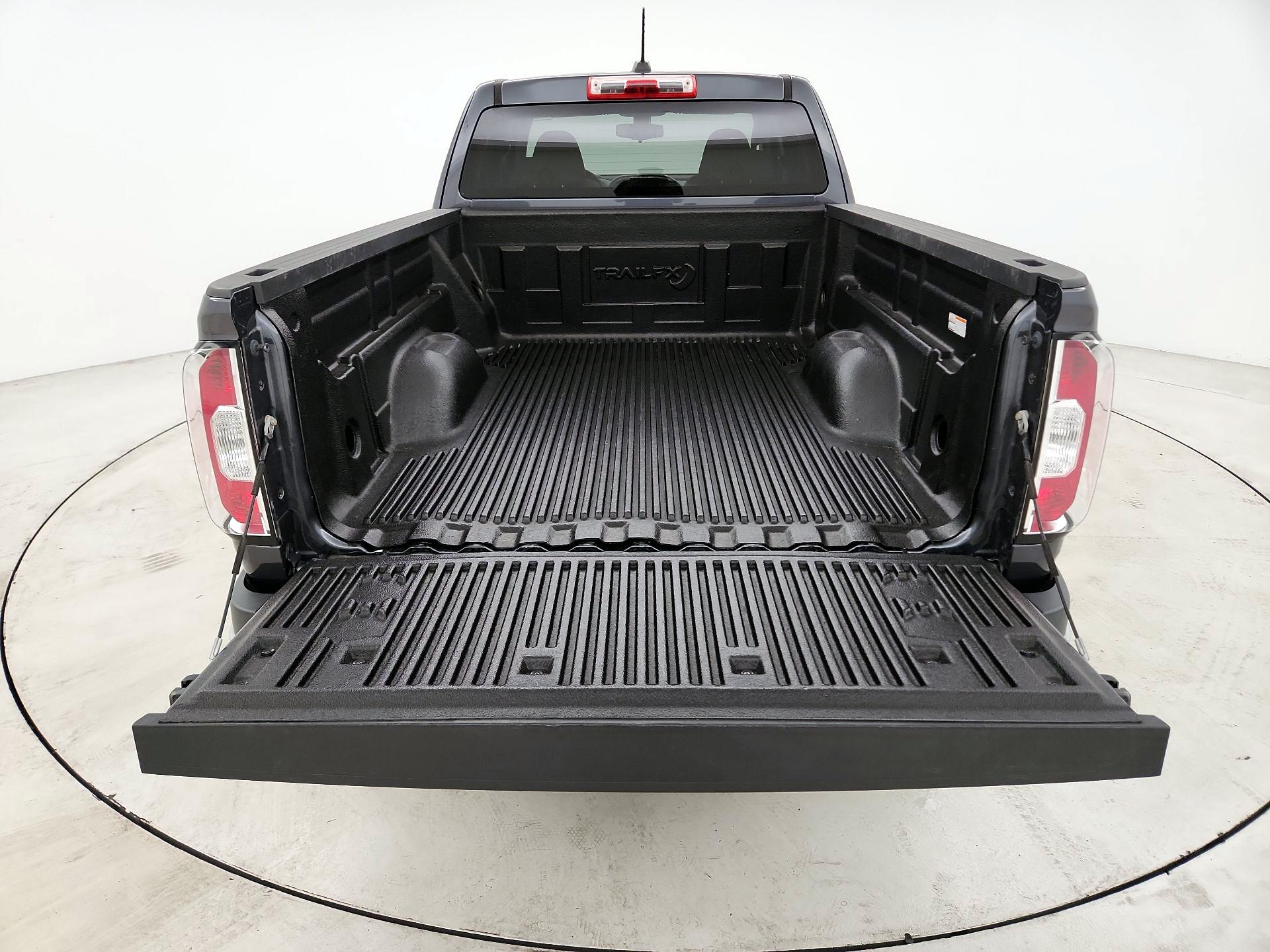 Thumbnail: 2017 GMC Canyon - 20
