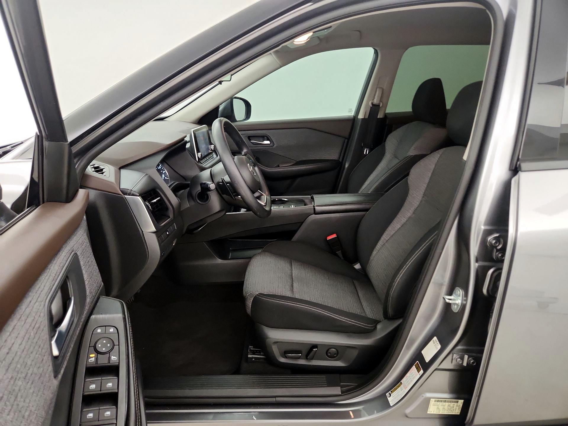 Thumbnail: 2021 Nissan Rogue - 11