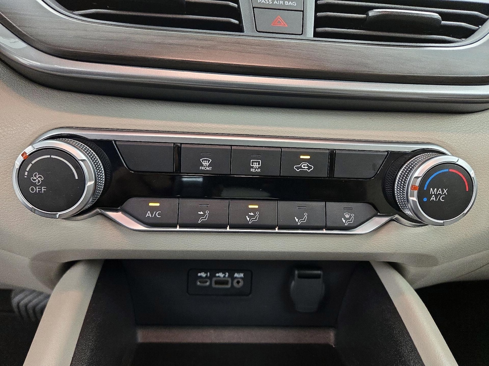 2025 Nissan Altima SV - Photo 17