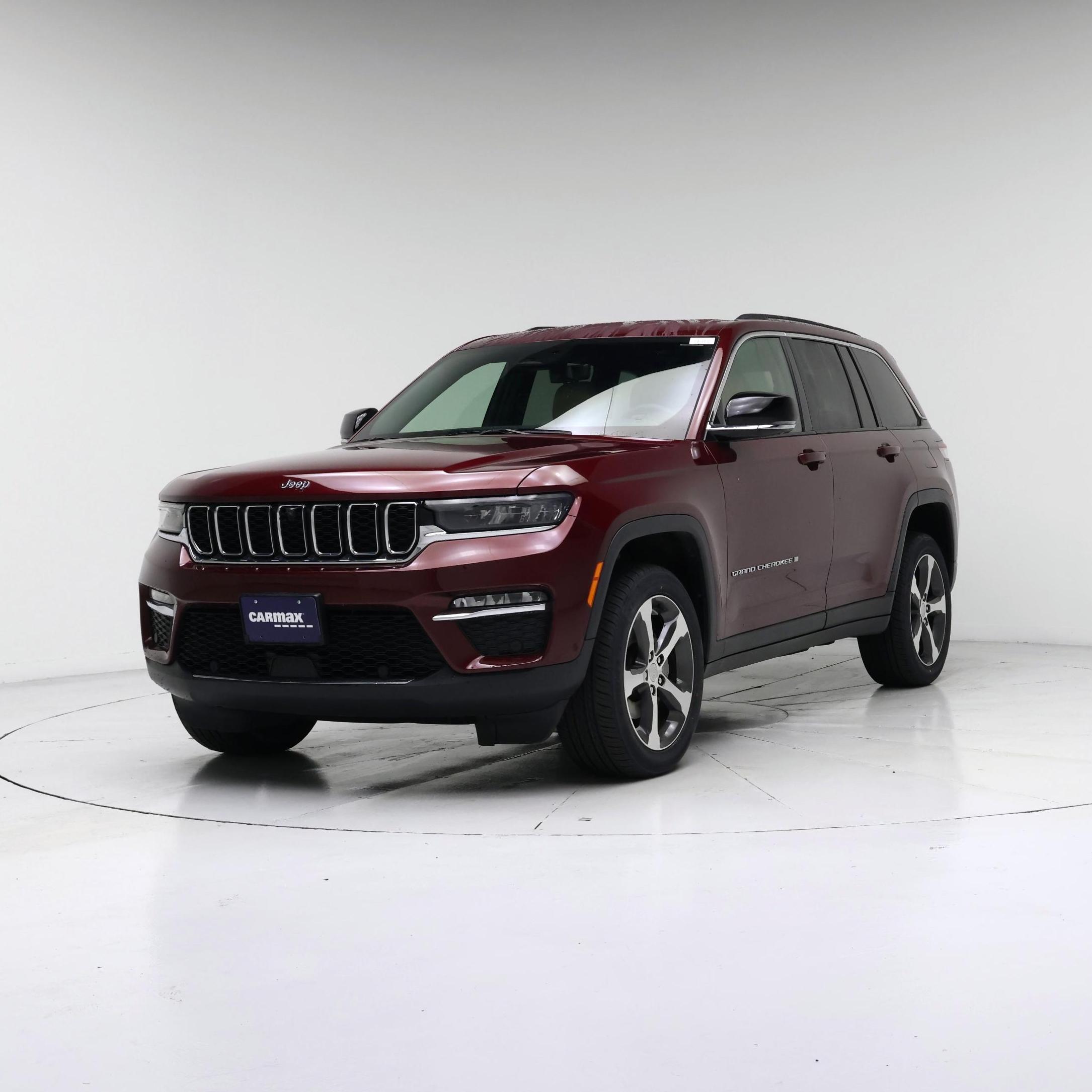 Thumbnail: 2023 Jeep Grand Cherokee - 4