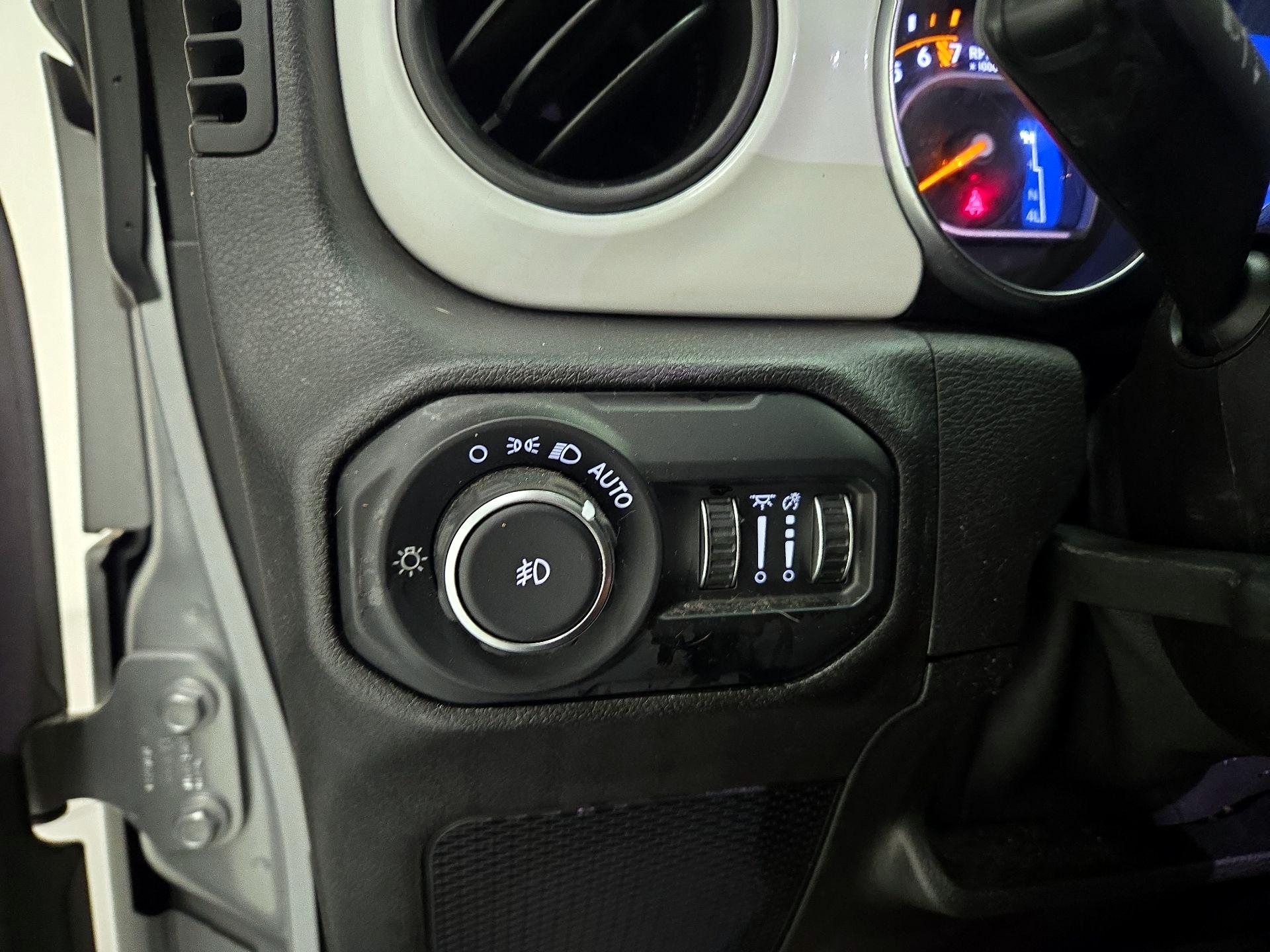 Thumbnail: 2021 Jeep Wrangler - 13
