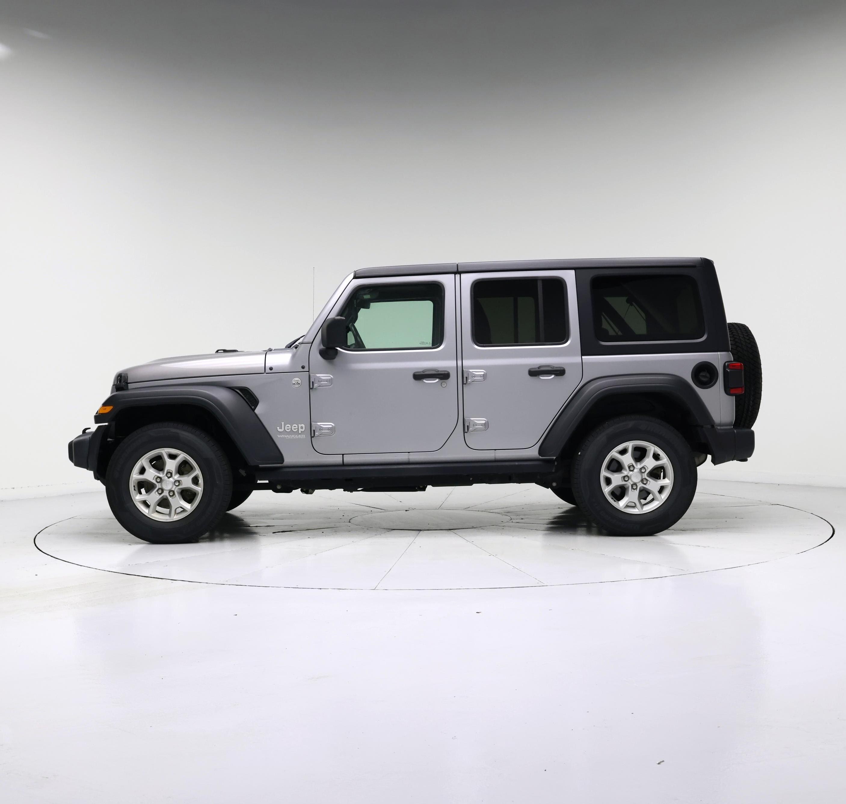 Thumbnail: 2021 Jeep Wrangler - 3