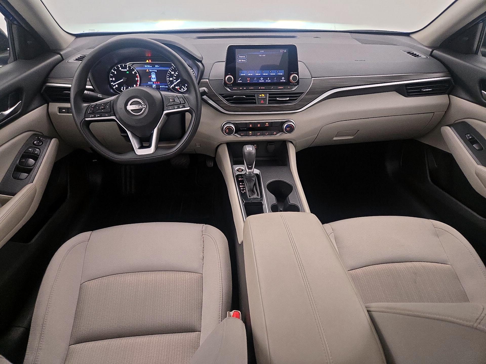 Thumbnail: 2025 Nissan Altima - 9