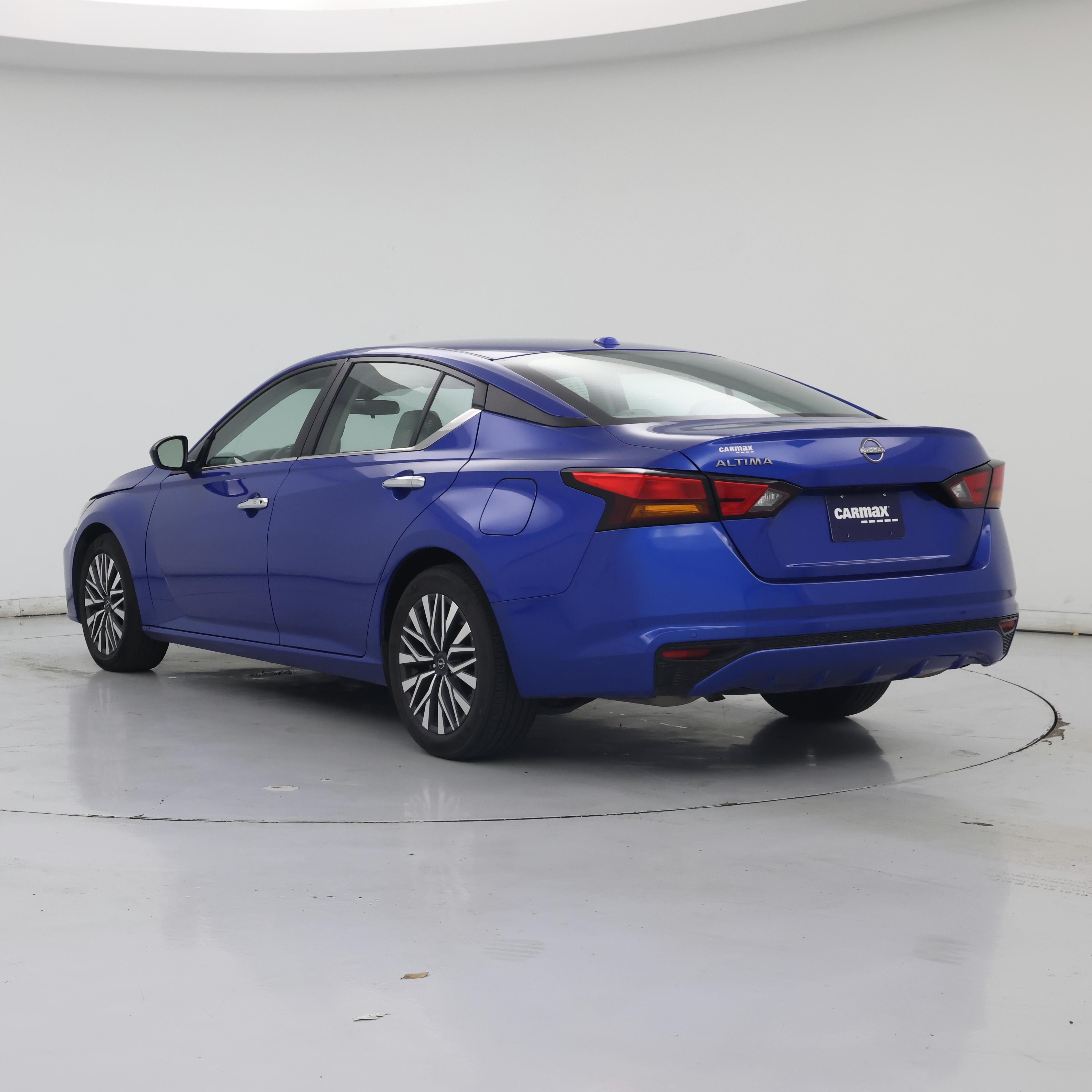 Thumbnail: 2025 Nissan Altima - 2