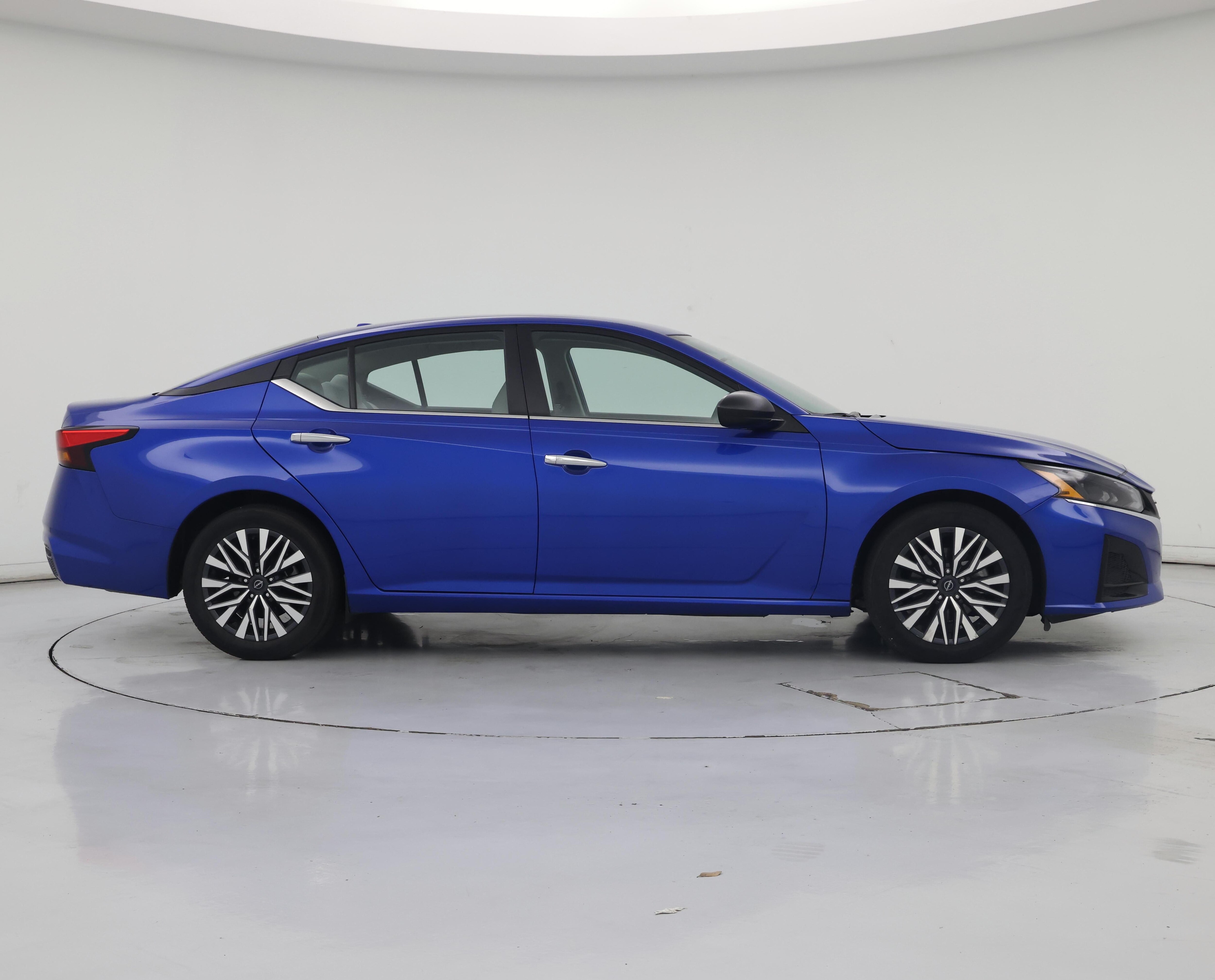 Thumbnail: 2025 Nissan Altima - 7