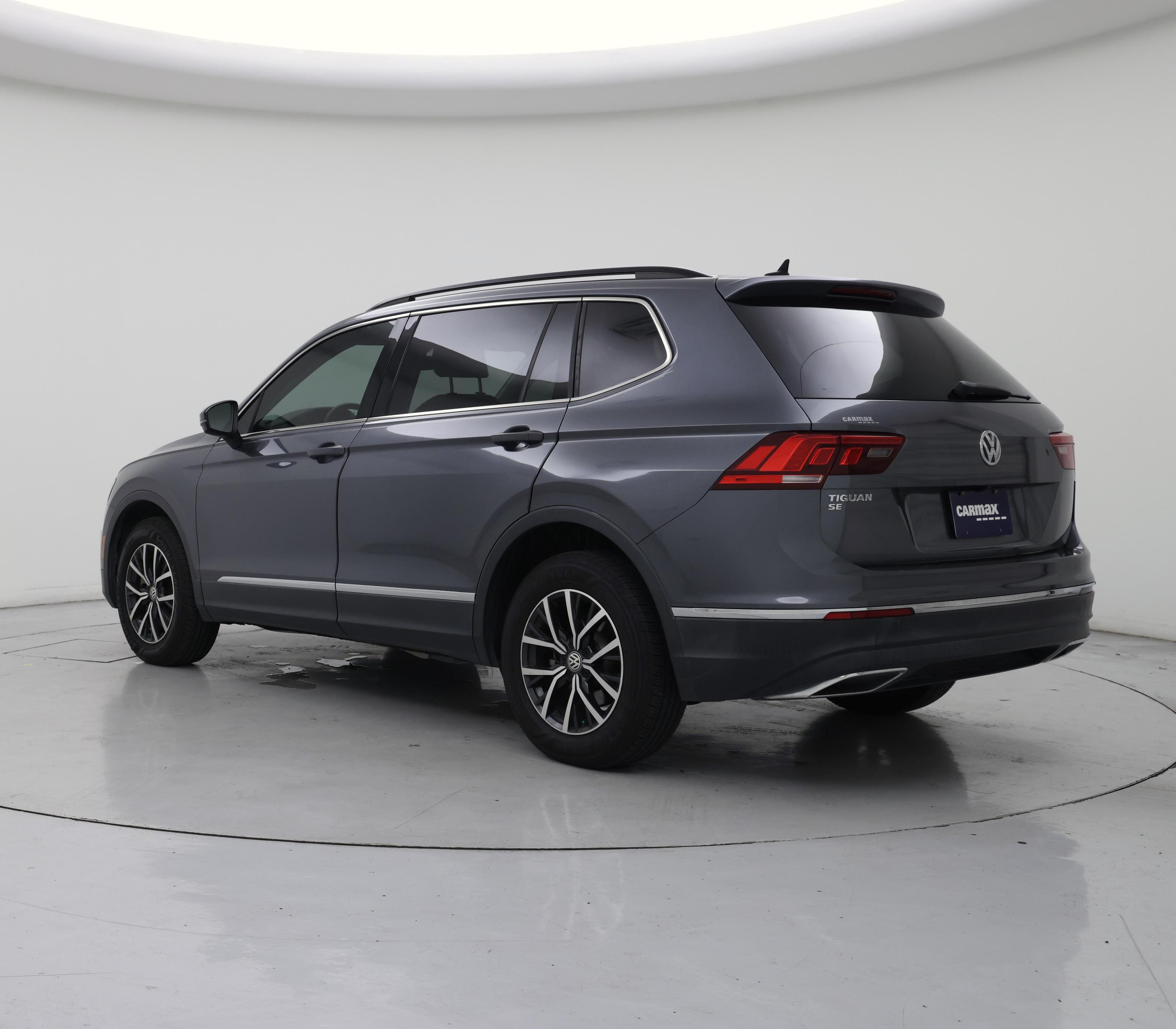 Thumbnail: 2020 Volkswagen Tiguan - 2