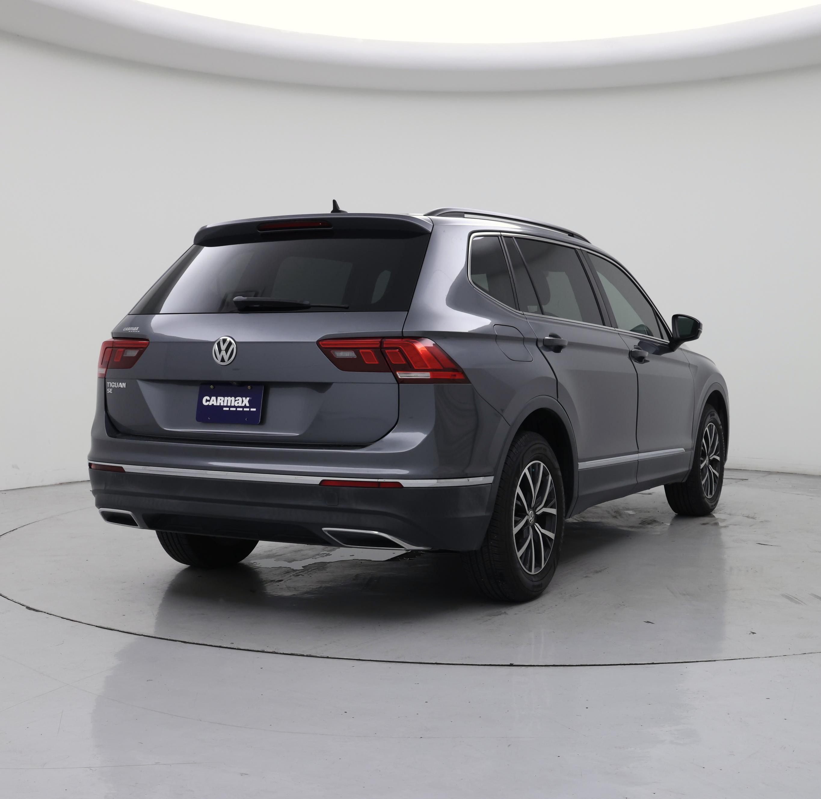 Thumbnail: 2020 Volkswagen Tiguan - 8