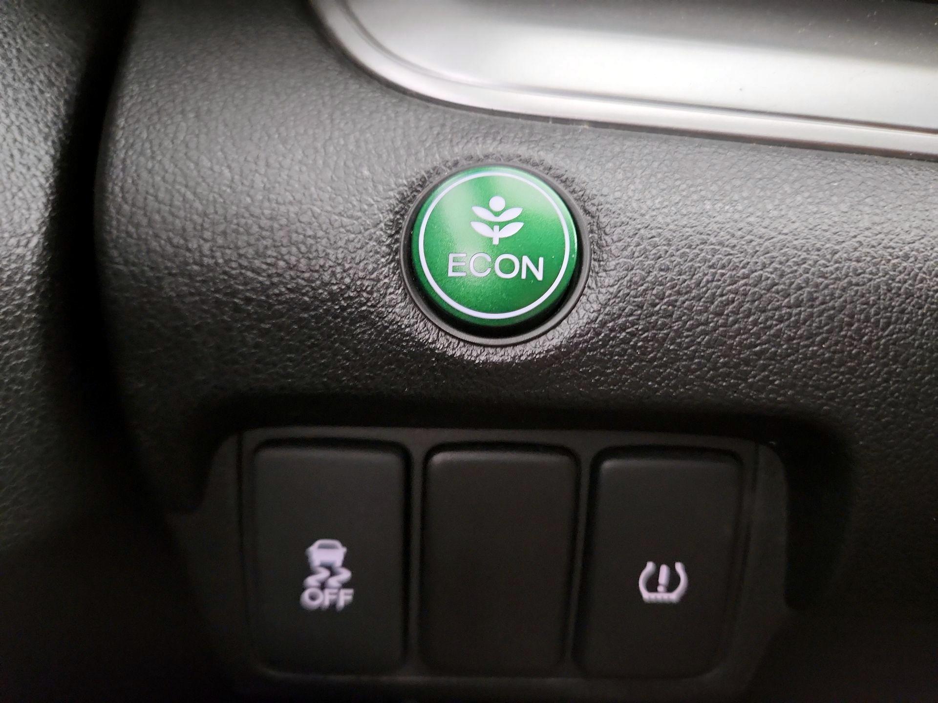 Thumbnail: 2016 Honda CR-V - 11