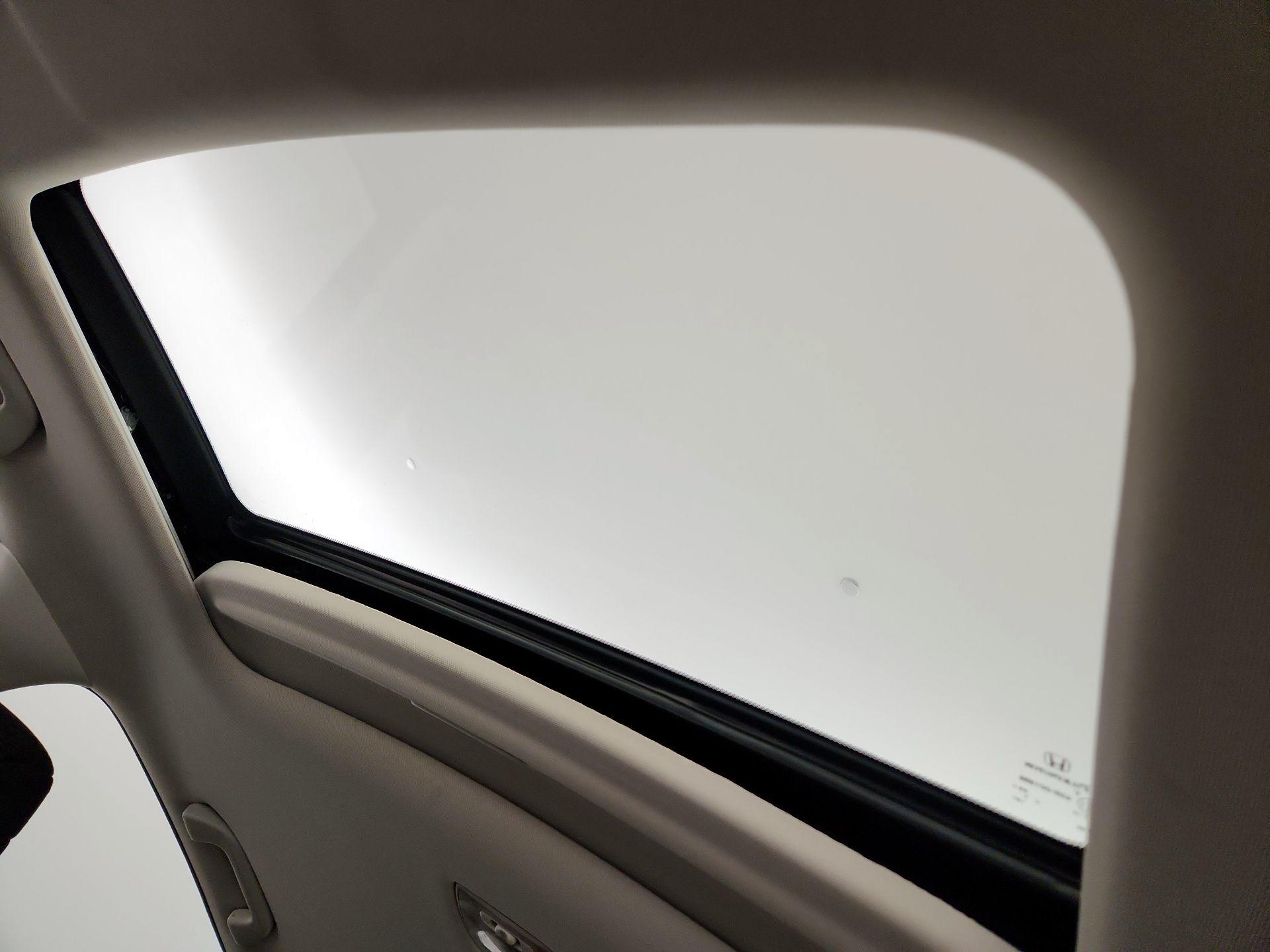 Thumbnail: 2016 Honda CR-V - 17