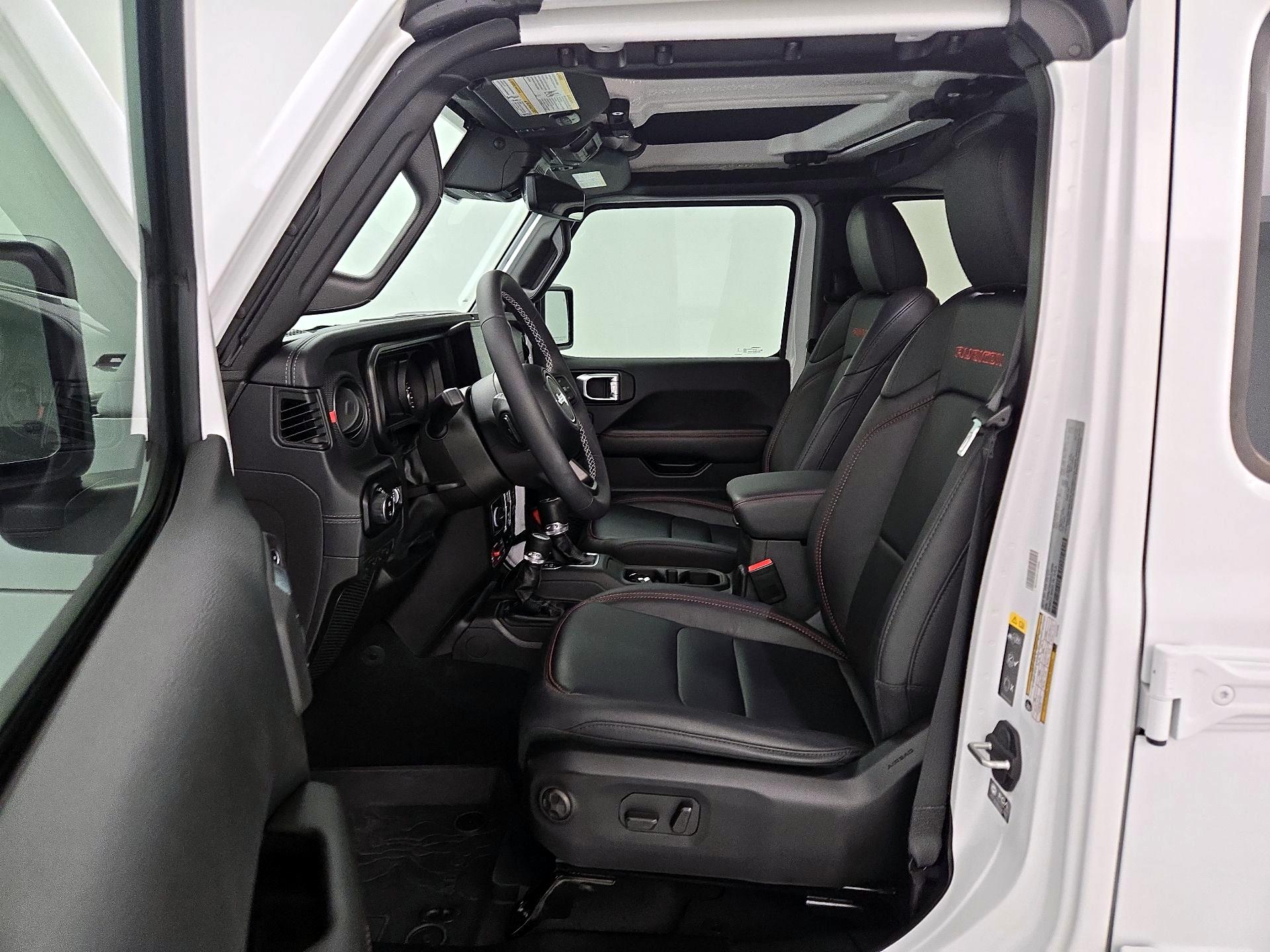 Thumbnail: 2025 Jeep Gladiator - 11