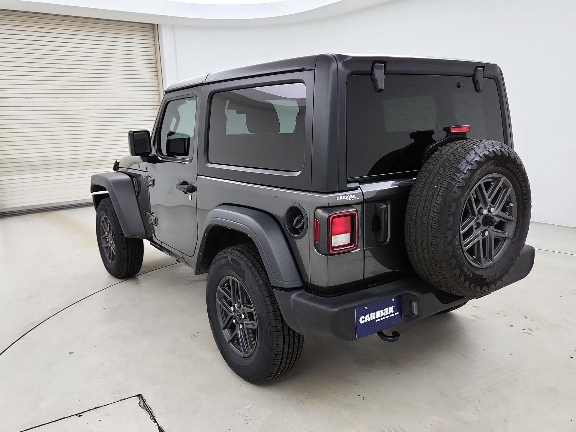 Thumbnail: 2024 Jeep Wrangler - 7