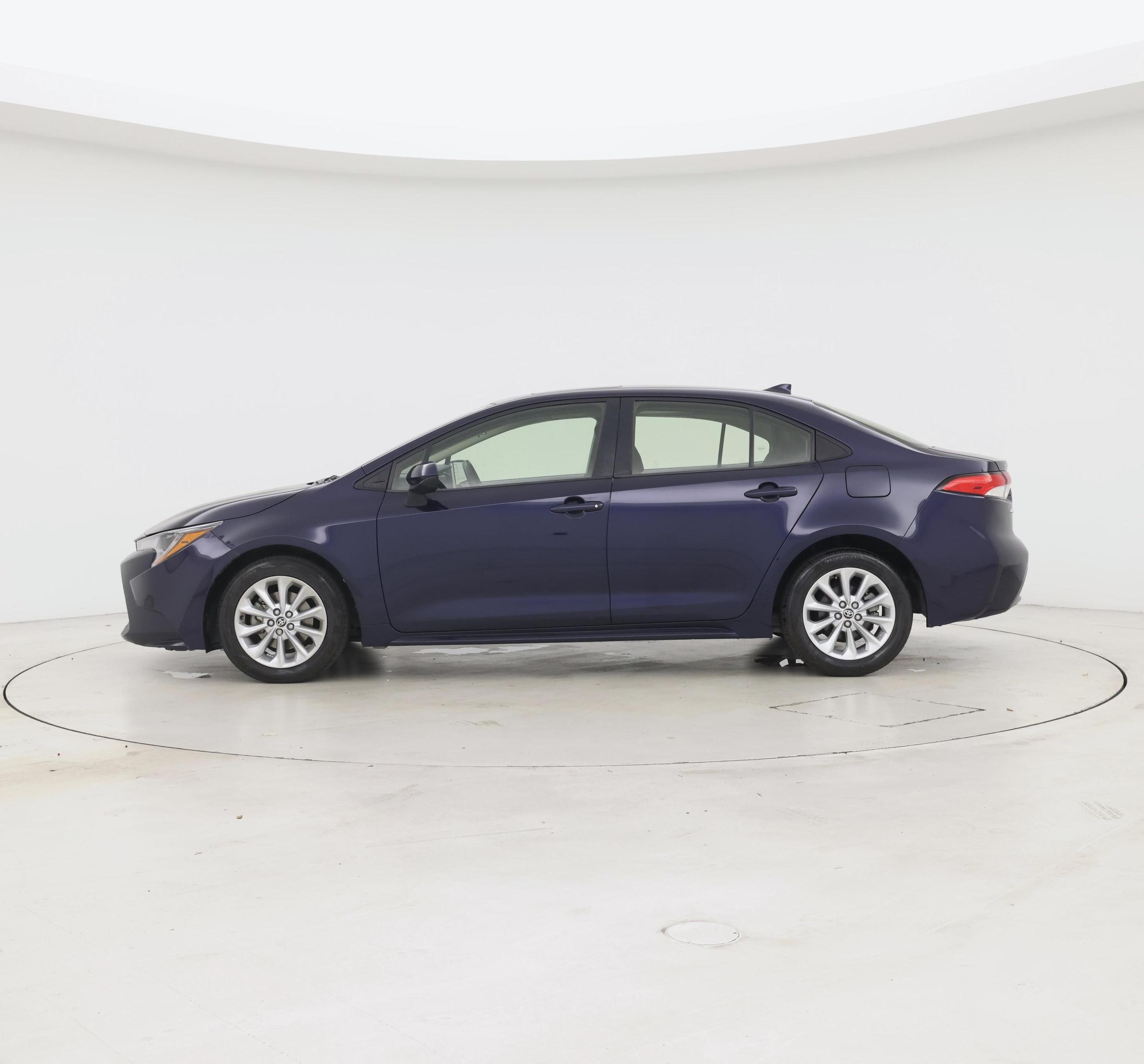 Thumbnail: 2021 Toyota Corolla - 3